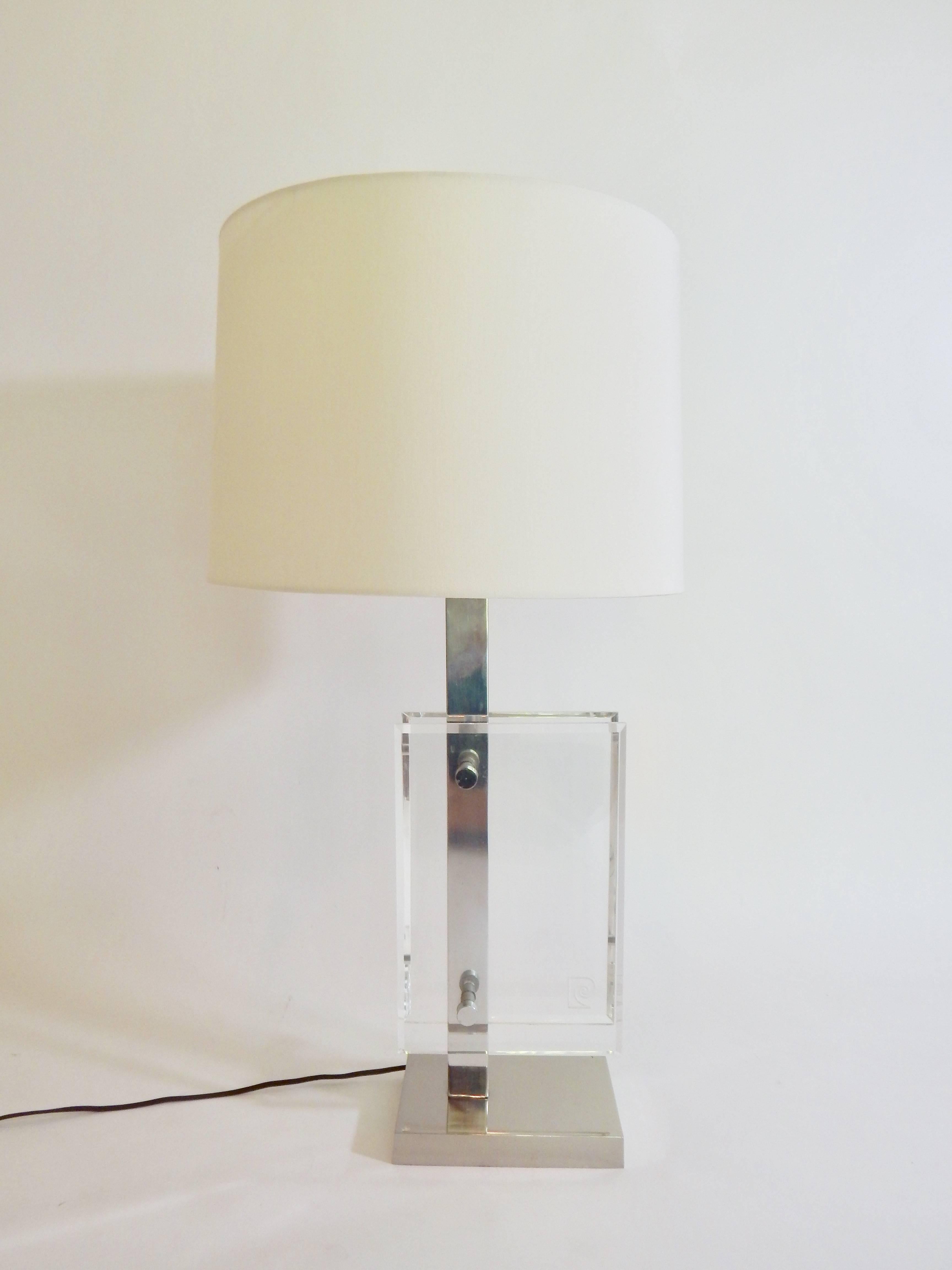 PIERRE CARDIN Signed Lucite Table Lamp Mid Century Modern For Sale 6