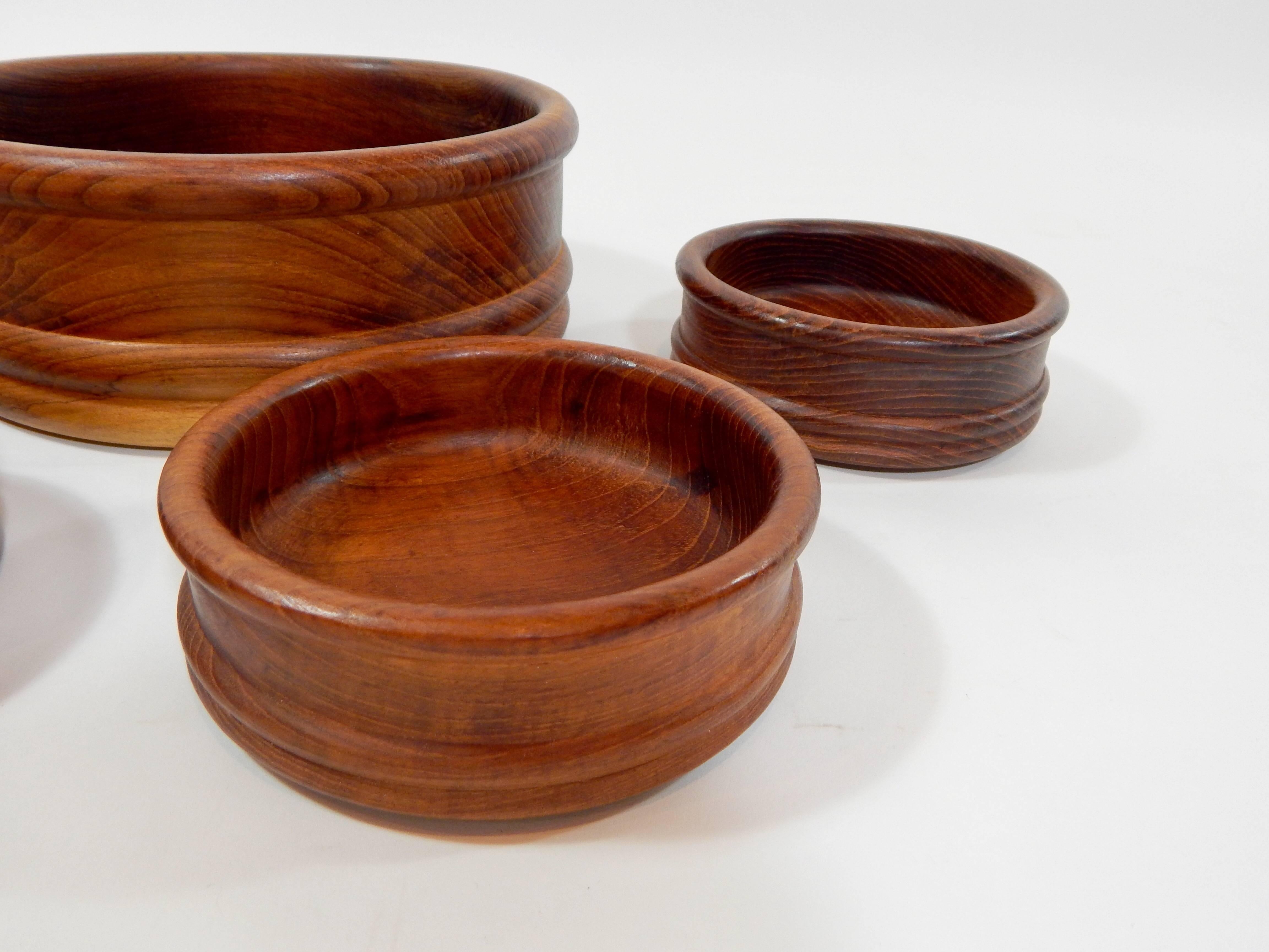 Mid-Century Teak Bowl Set In Excellent Condition For Sale In New York, NY