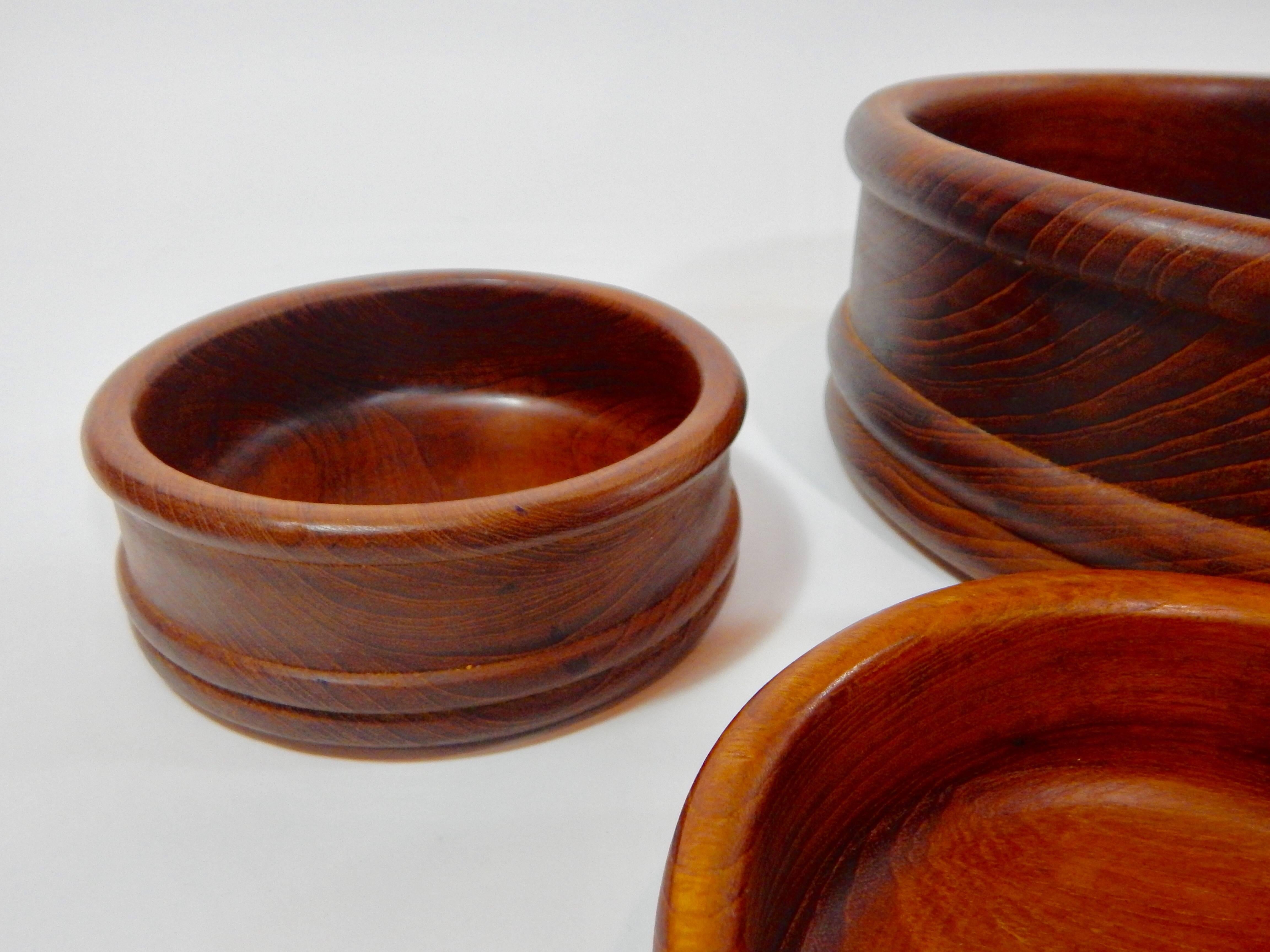 Mid-Century Teak Bowl Set For Sale 1