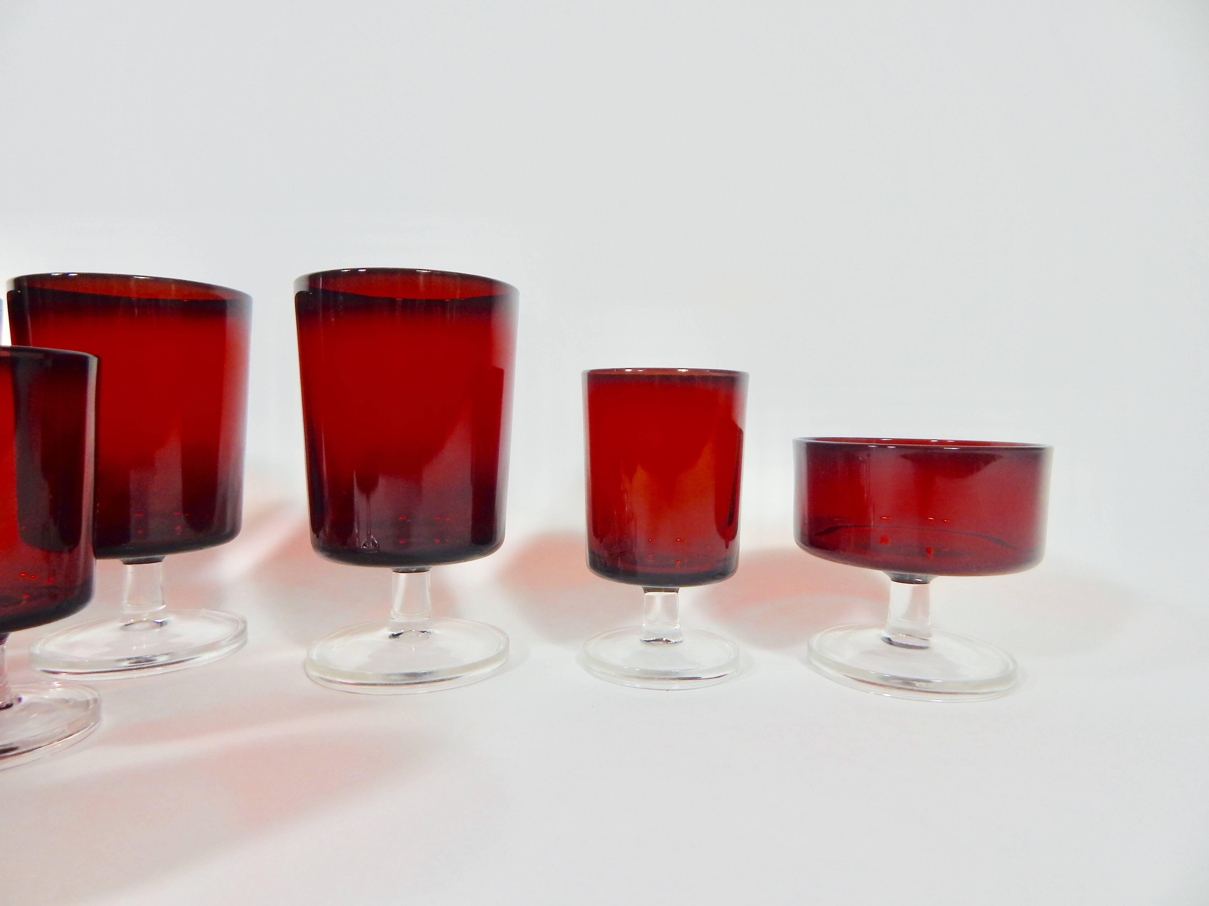 French Cranberry Red Cocktail Glasses Set 36 pieces In Excellent Condition In New York, NY