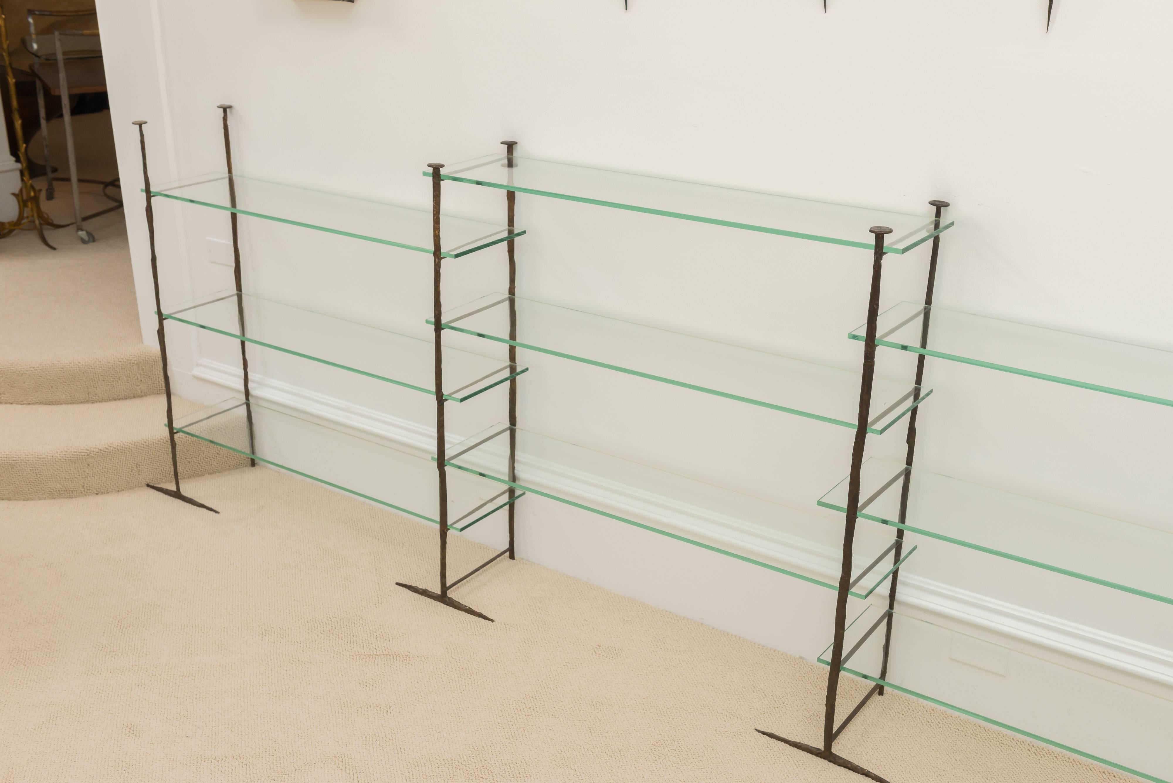 Jacques Duval-Brasseur patinated bronze and glass shelves etagere,
France, circa 1960.
Provenance: Collection of the Artist. Cannes, France.