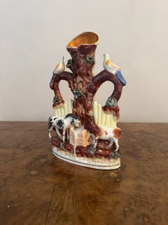 Figurine victorienne ancienne de Staffordshire de grande qualité