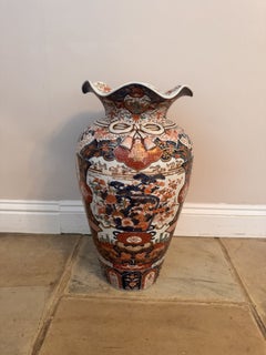 Magnificent quality antique Japanese imari floor standing vase