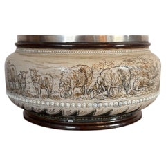 Cuenco antiguo de gres de Royal Doulton con borde plateado, de Hannah, de una calidad excepcional