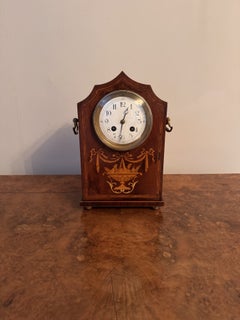 Incantevole orologio a lancetta in stile edoardiano d’epoca, in mogano intarsiato, di ottima qualità