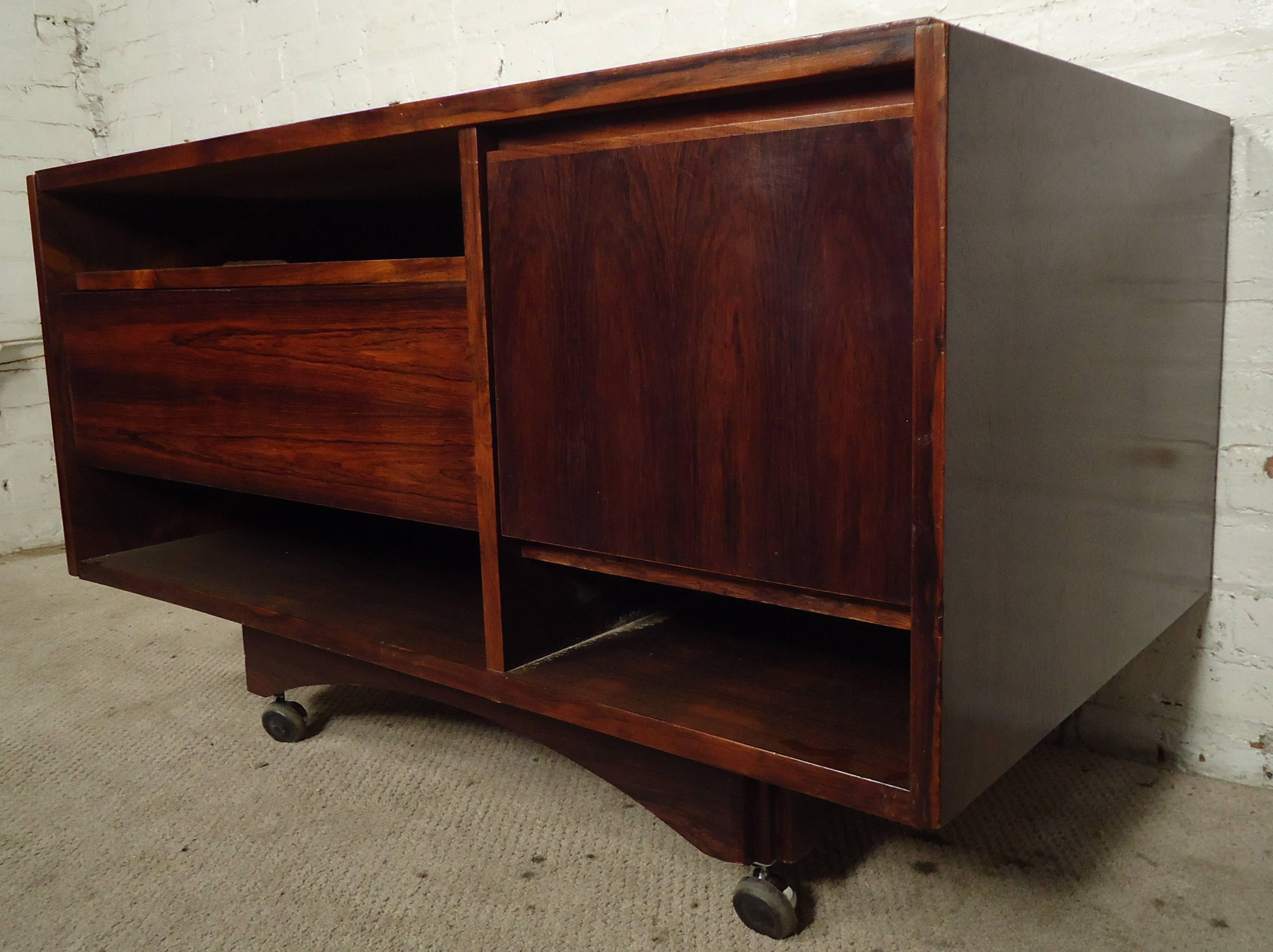 Mid-Century Modern Unique Mid-Century Rosewood Coffee Table w/ Cabinet For Sale