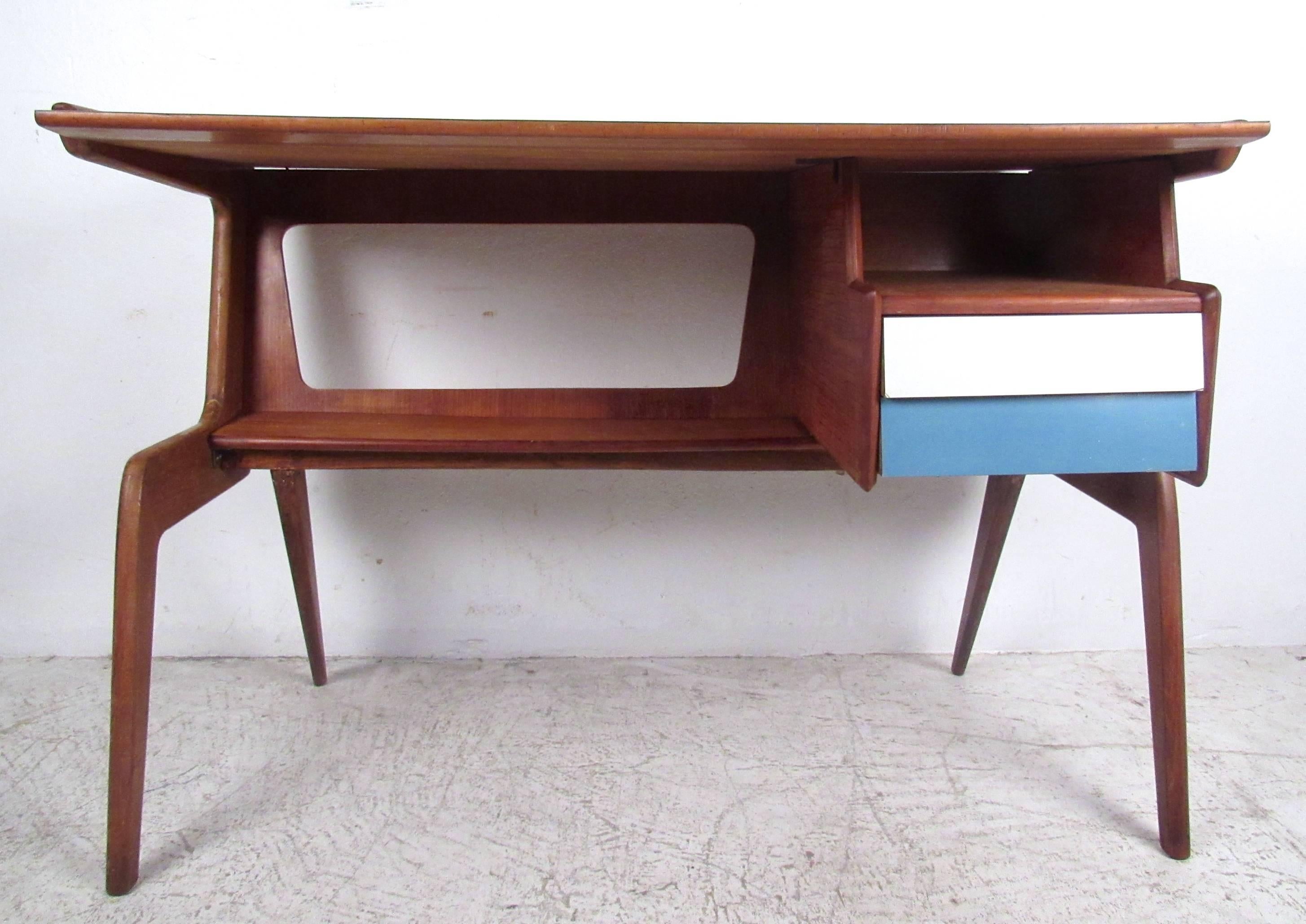 Mid-Century Modern  Mid-Century Gio Ponti Style Desk