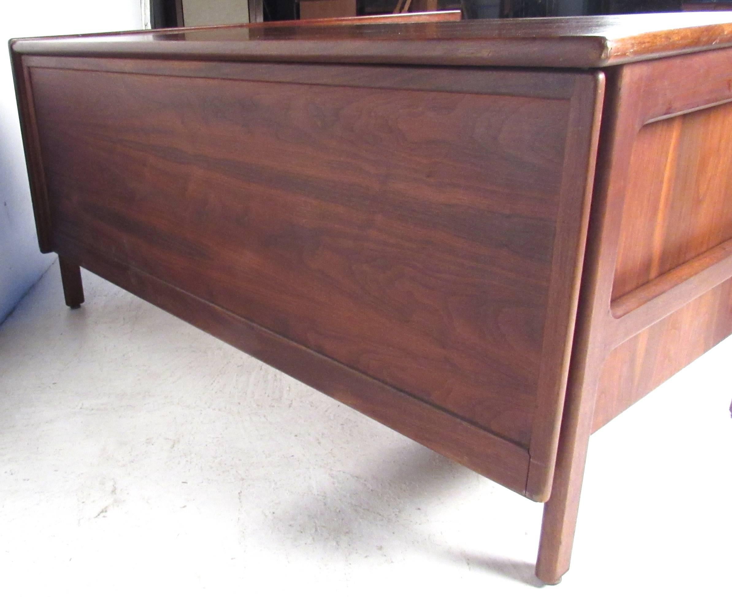 Danish Impressive Mid-Century Modern L-Shaped Executive Desk