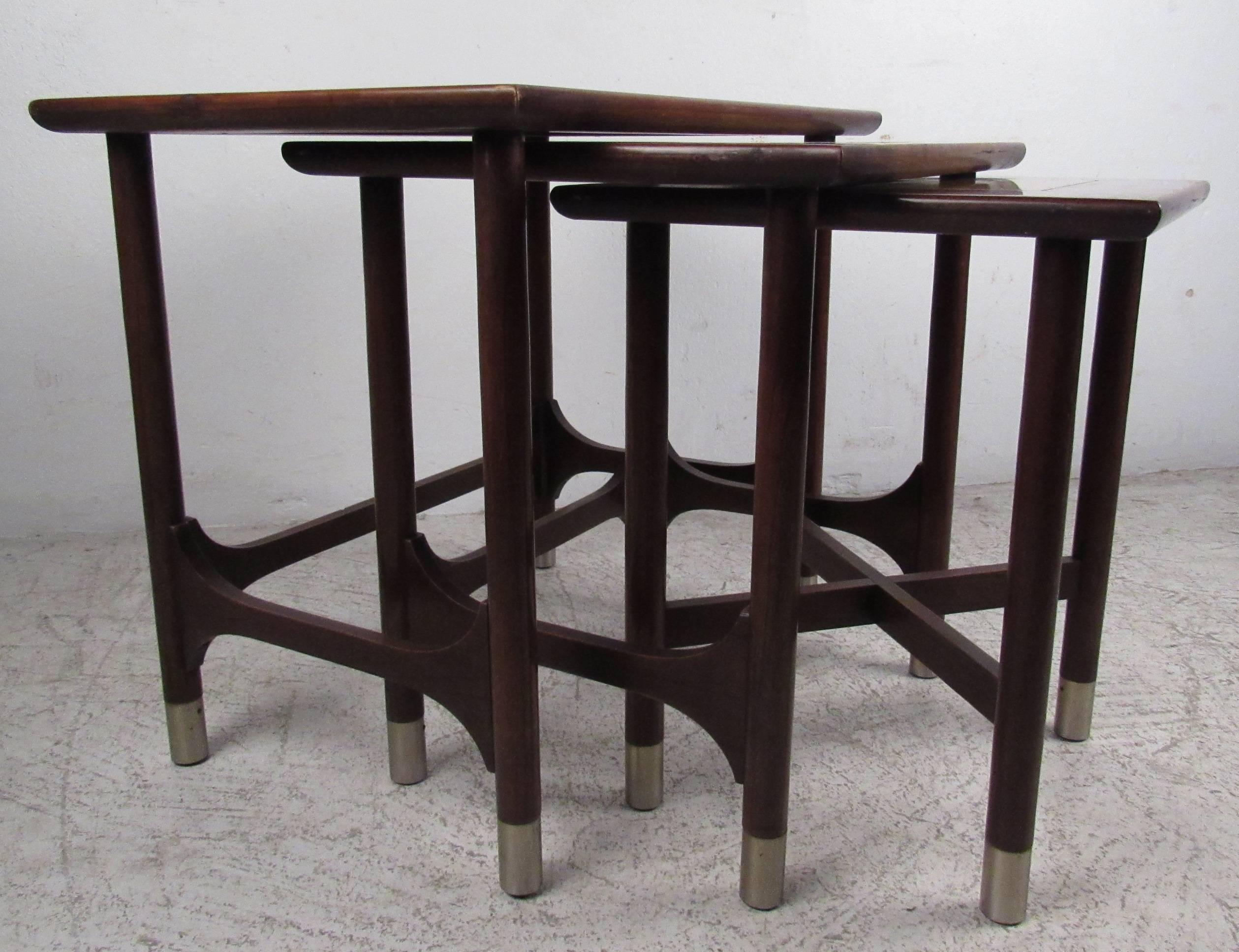 Mid-Century Modern Vintage Nesting Tables by Weiman