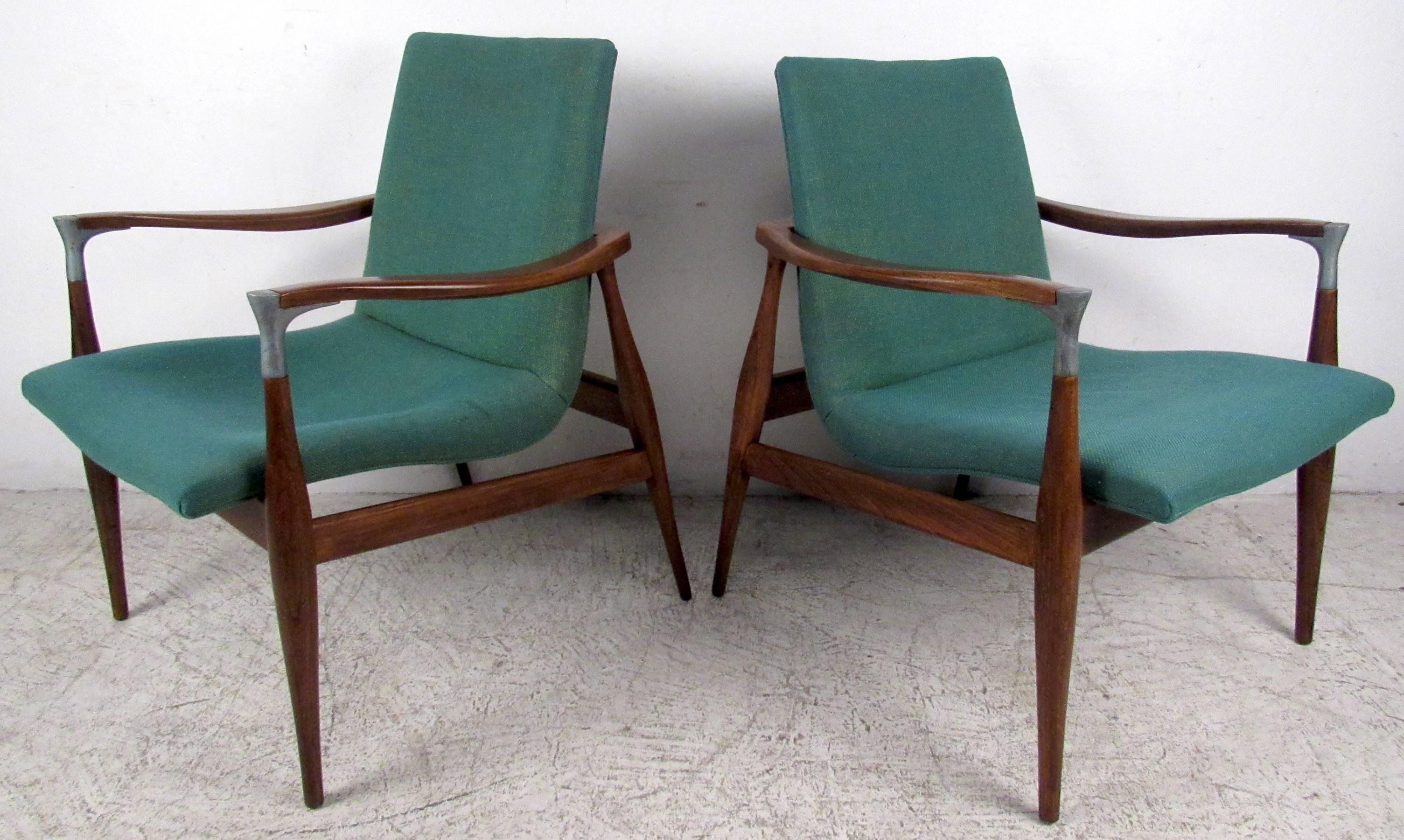 Stunning Sculpted Arm Chairs, Mid-Century Modern In Good Condition In Brooklyn, NY