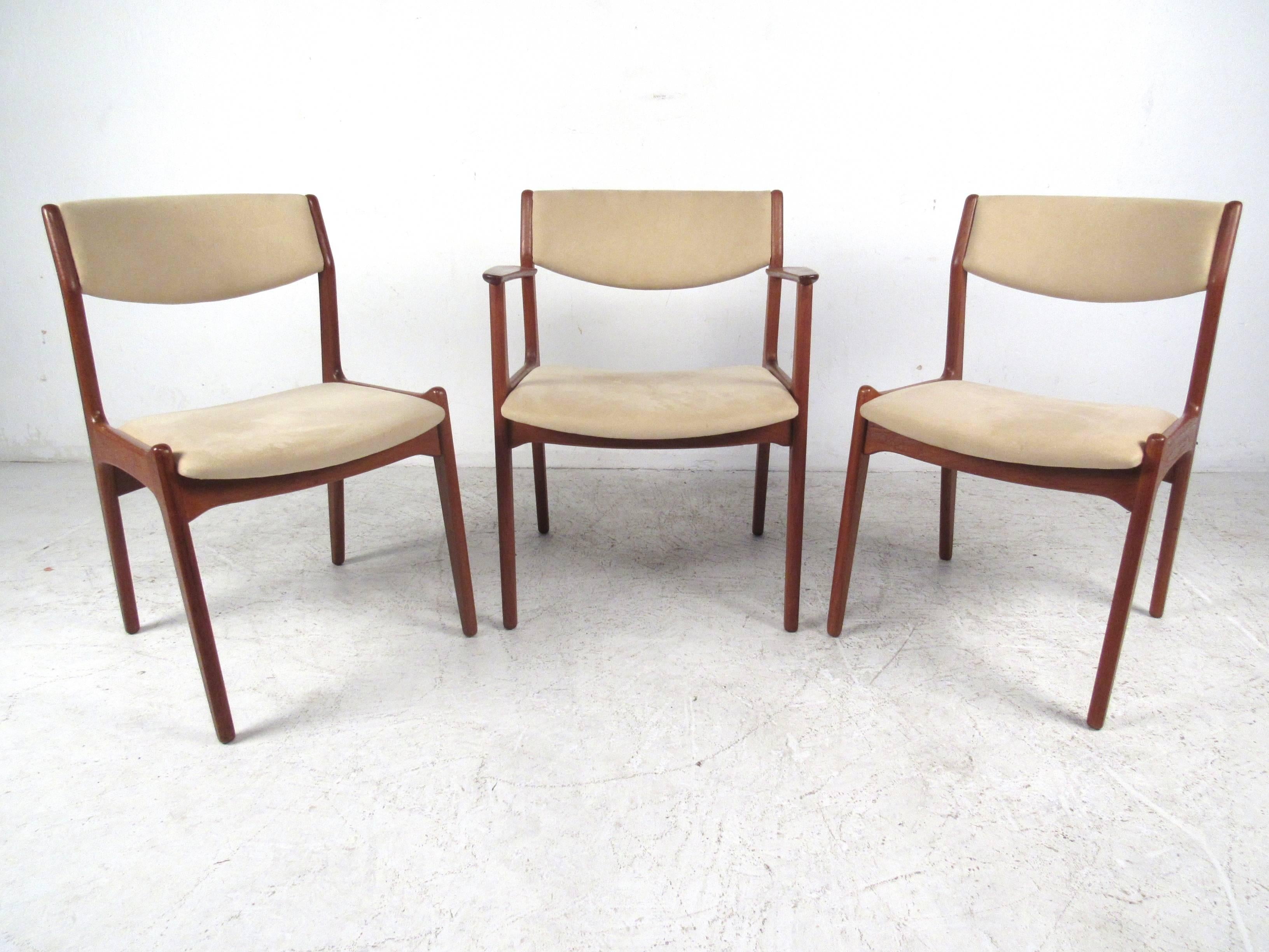 American Danish Modern Dining Set with Ten Dining Chairs