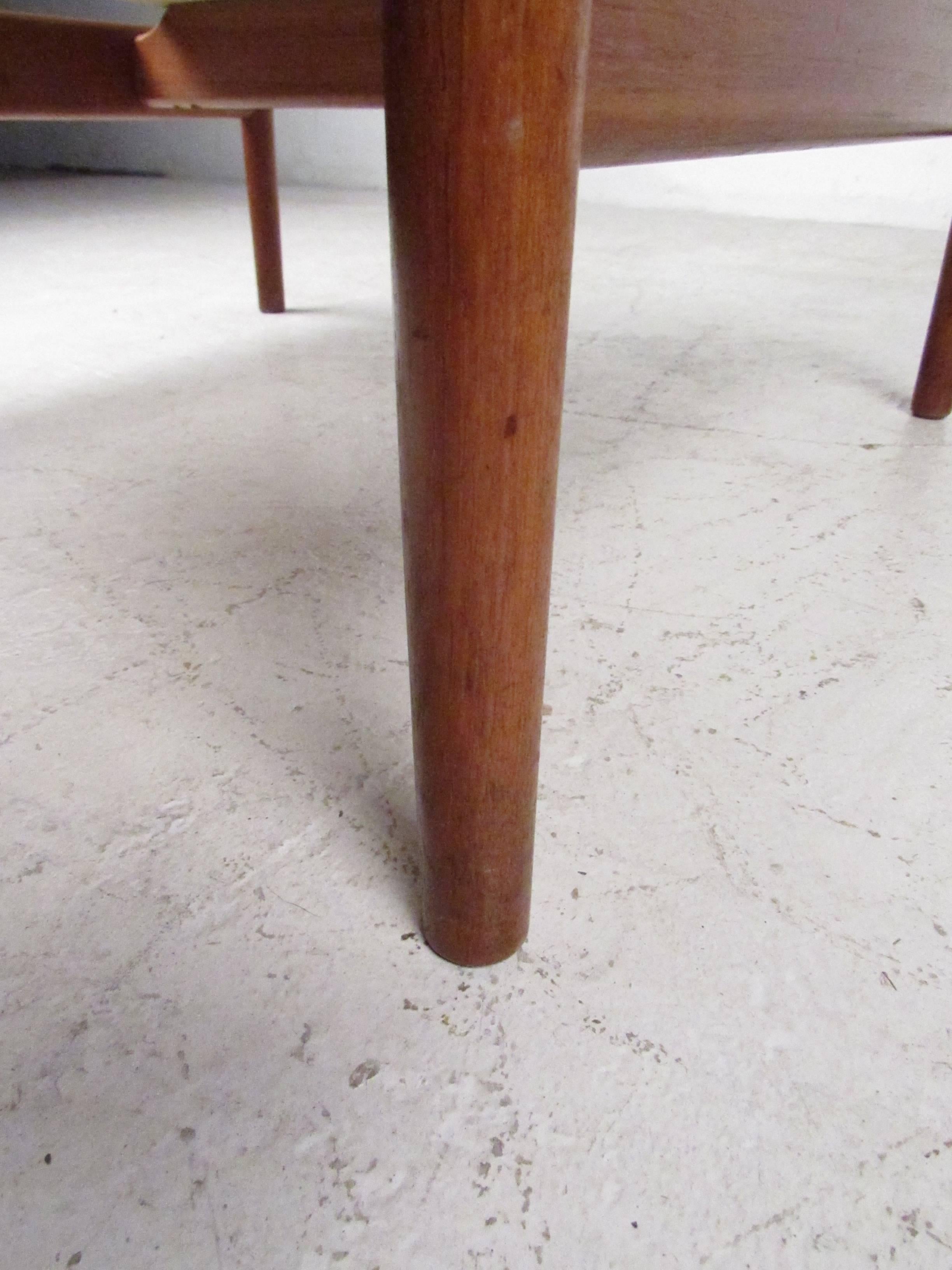Stylish Danish Modern Lounge Chair 1