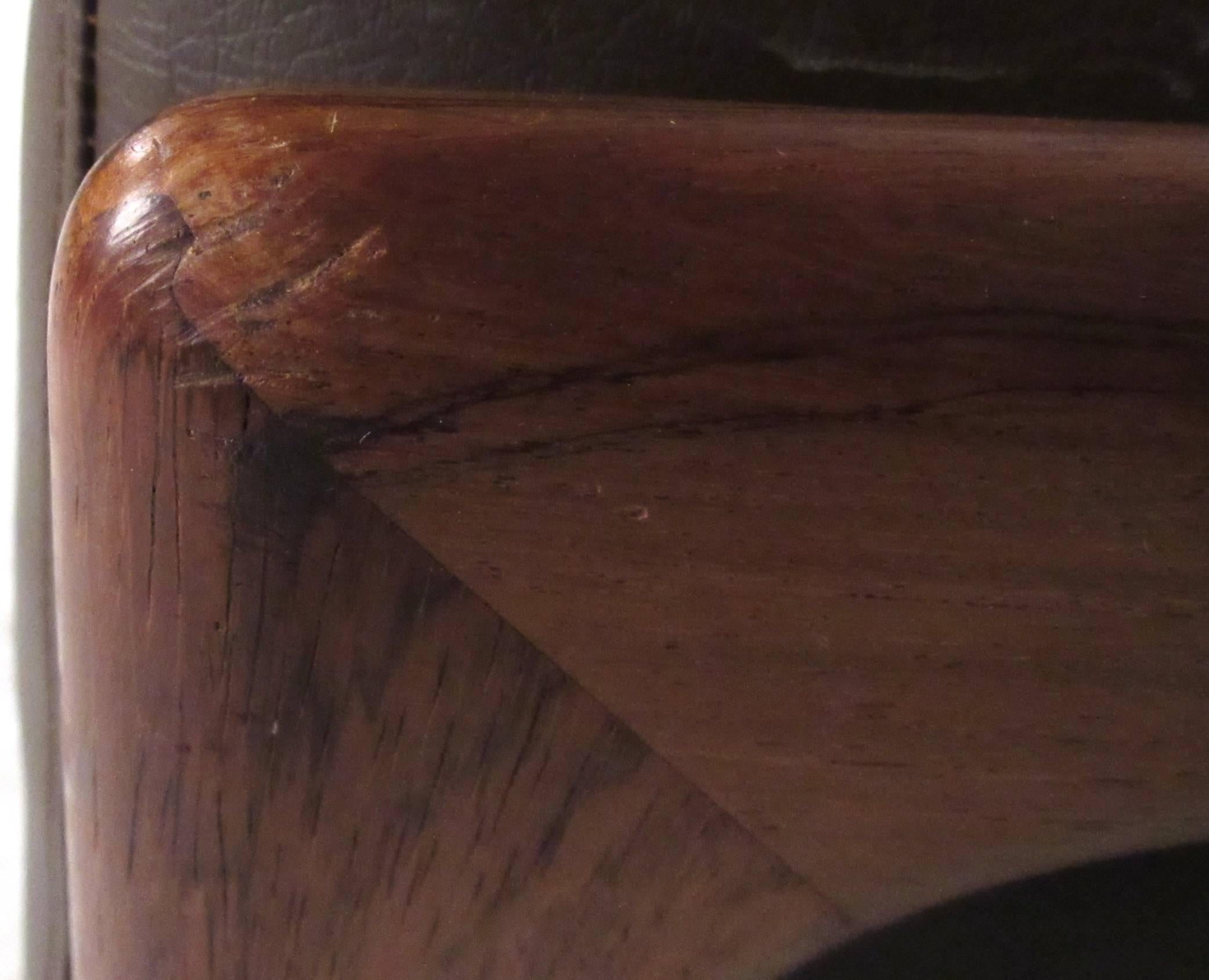 Mid-Century Rosewood Sofa by Komfort In Good Condition In Brooklyn, NY