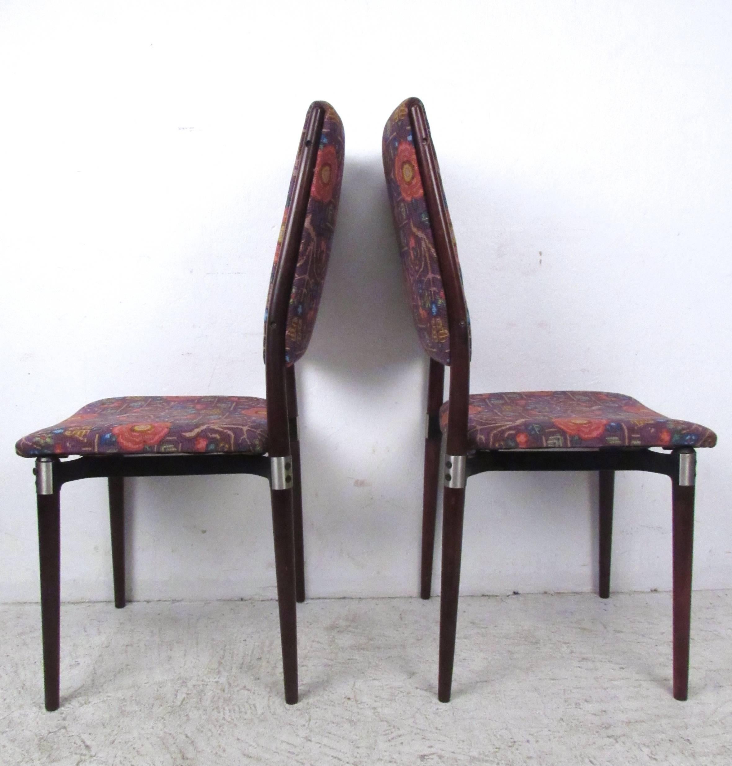 Mid-20th Century Exquisite Set of Mid-Century Italian Dining Chairs by Eugenio Gerli For Sale