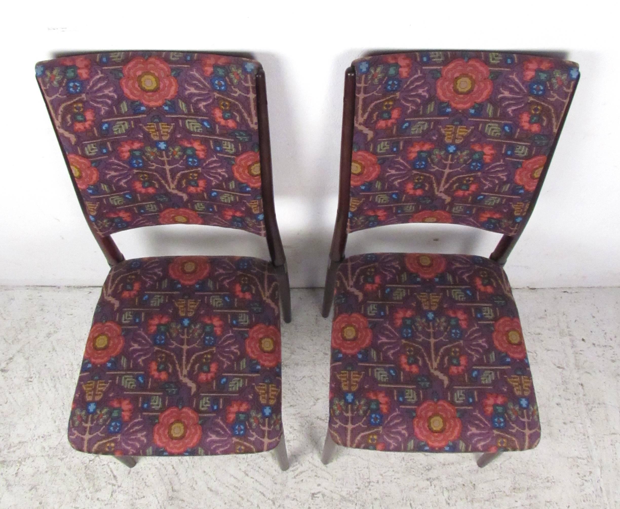 Exquisite Set of Mid-Century Italian Dining Chairs by Eugenio Gerli In Good Condition For Sale In Brooklyn, NY