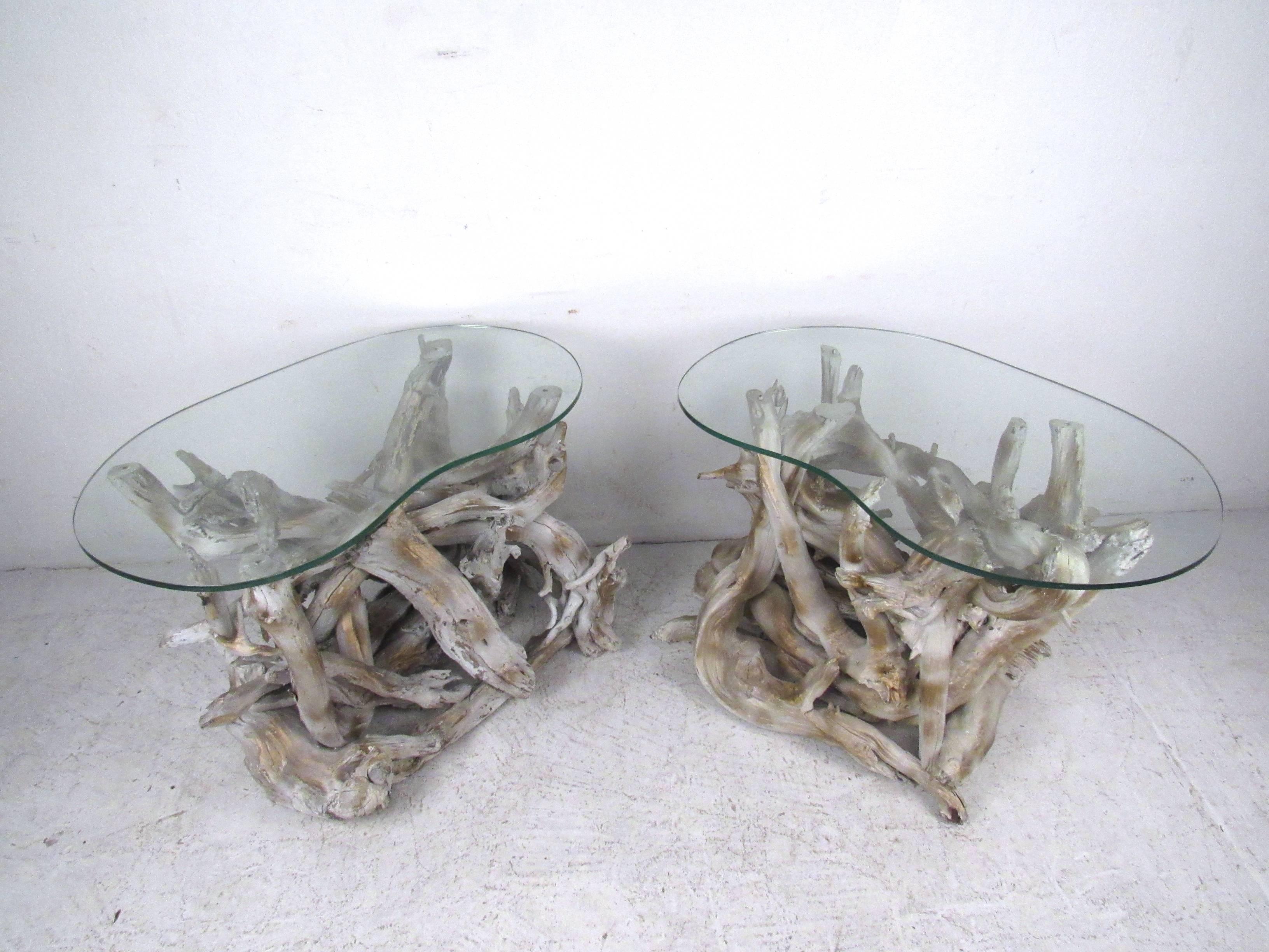 Set of Boho Driftwood Tables In Good Condition For Sale In Brooklyn, NY