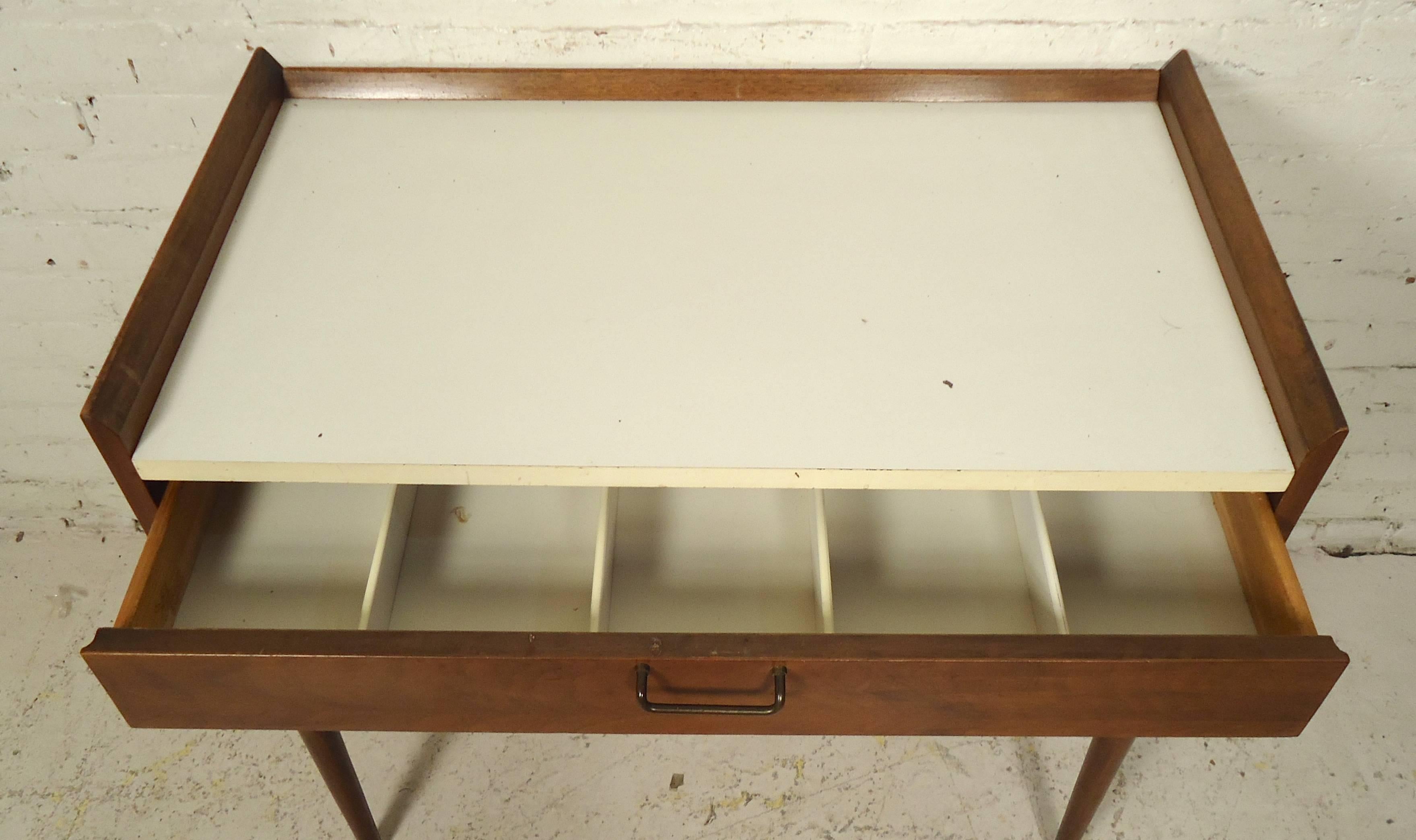 Mid-Century Modern Petite Mid-Century Desk by Martinsville