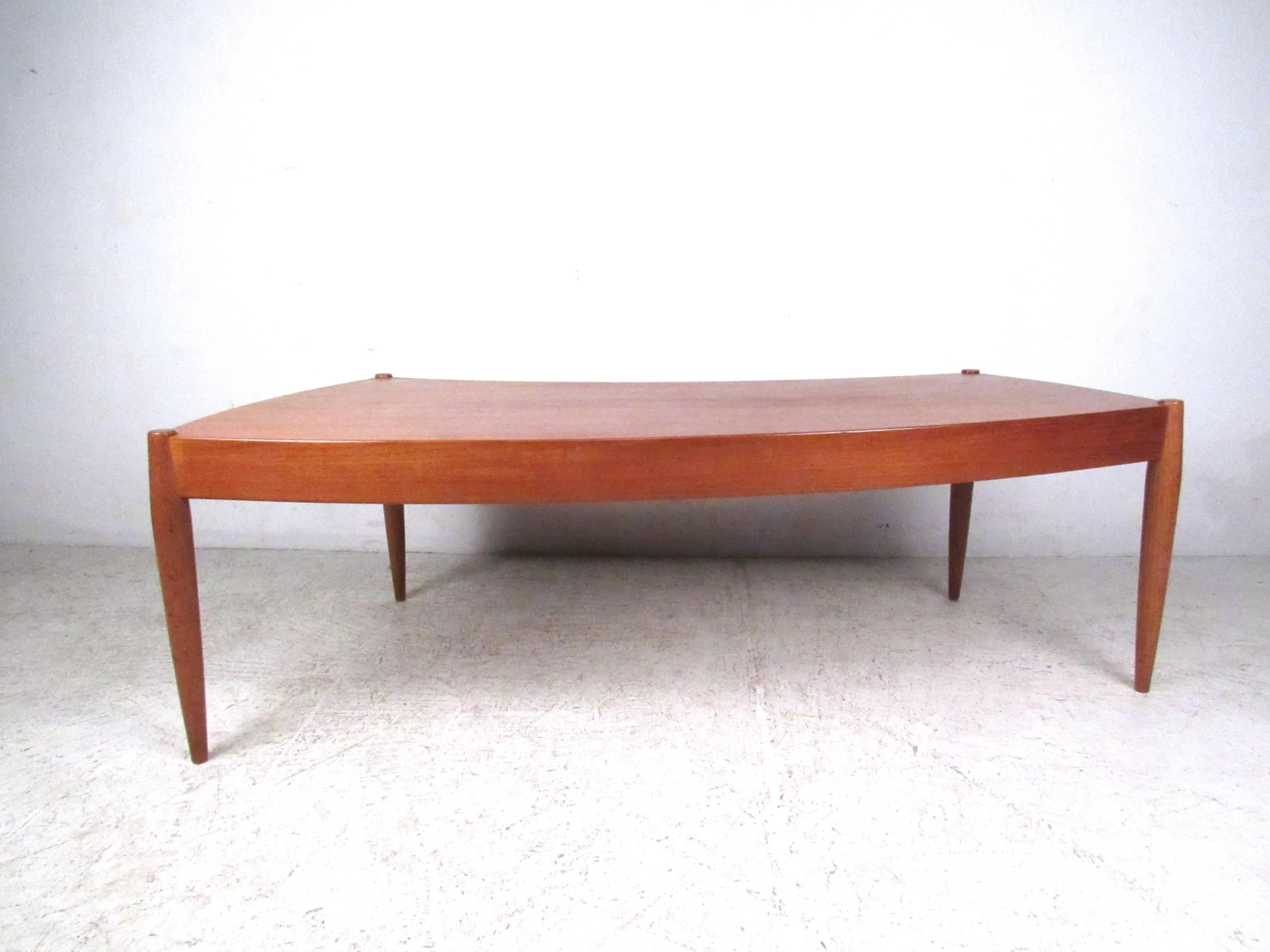 Mid-Century Modern Johannes Andersen Curved Edge Cocktail Table for Trensum