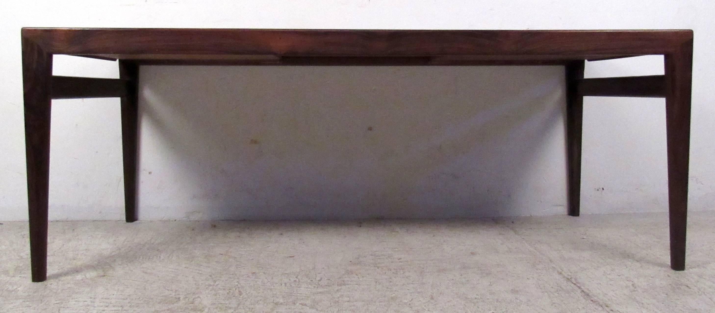 Mid-Century Modern Johannes Anderson Designed Mid-Century Rosewood Coffee Table For Sale