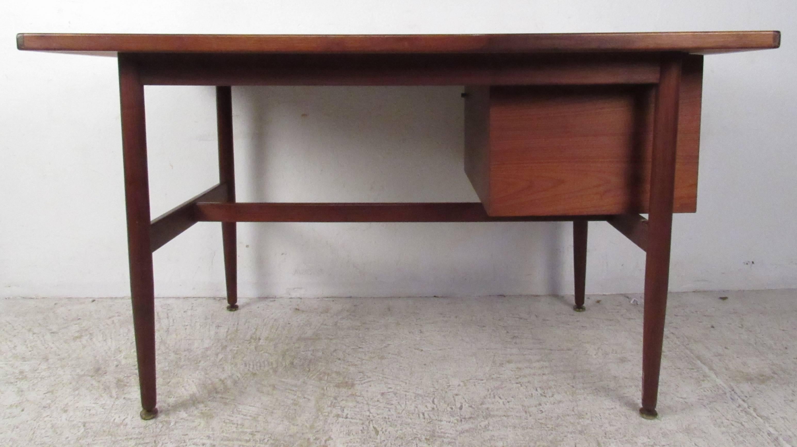 Mid Century Jens Risom Writing Desk In Fair Condition In Brooklyn, NY