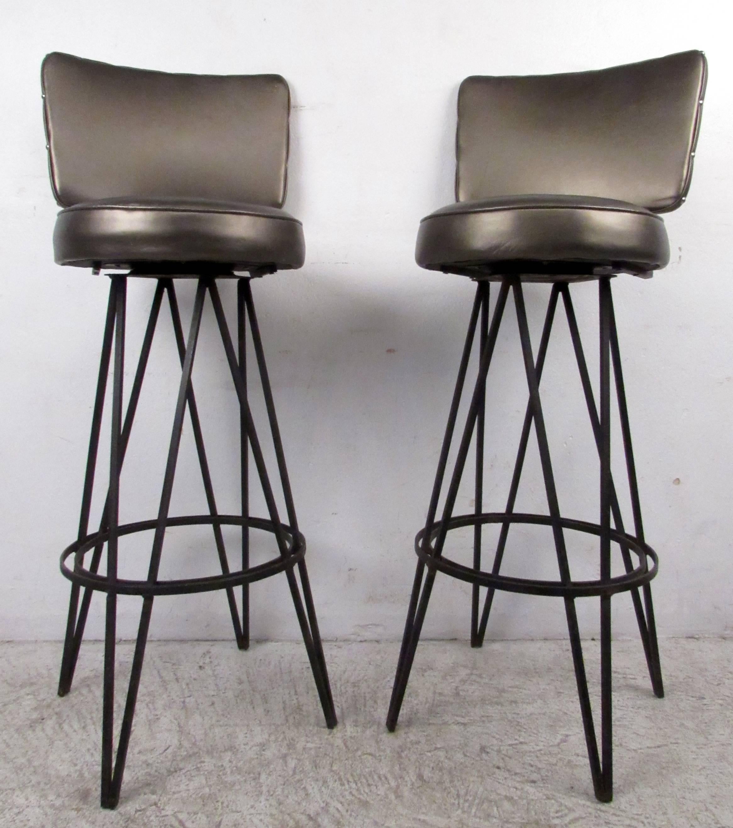 Mid-20th Century Pair of Mid-Century Frederick Weinberg Style Stools For Sale