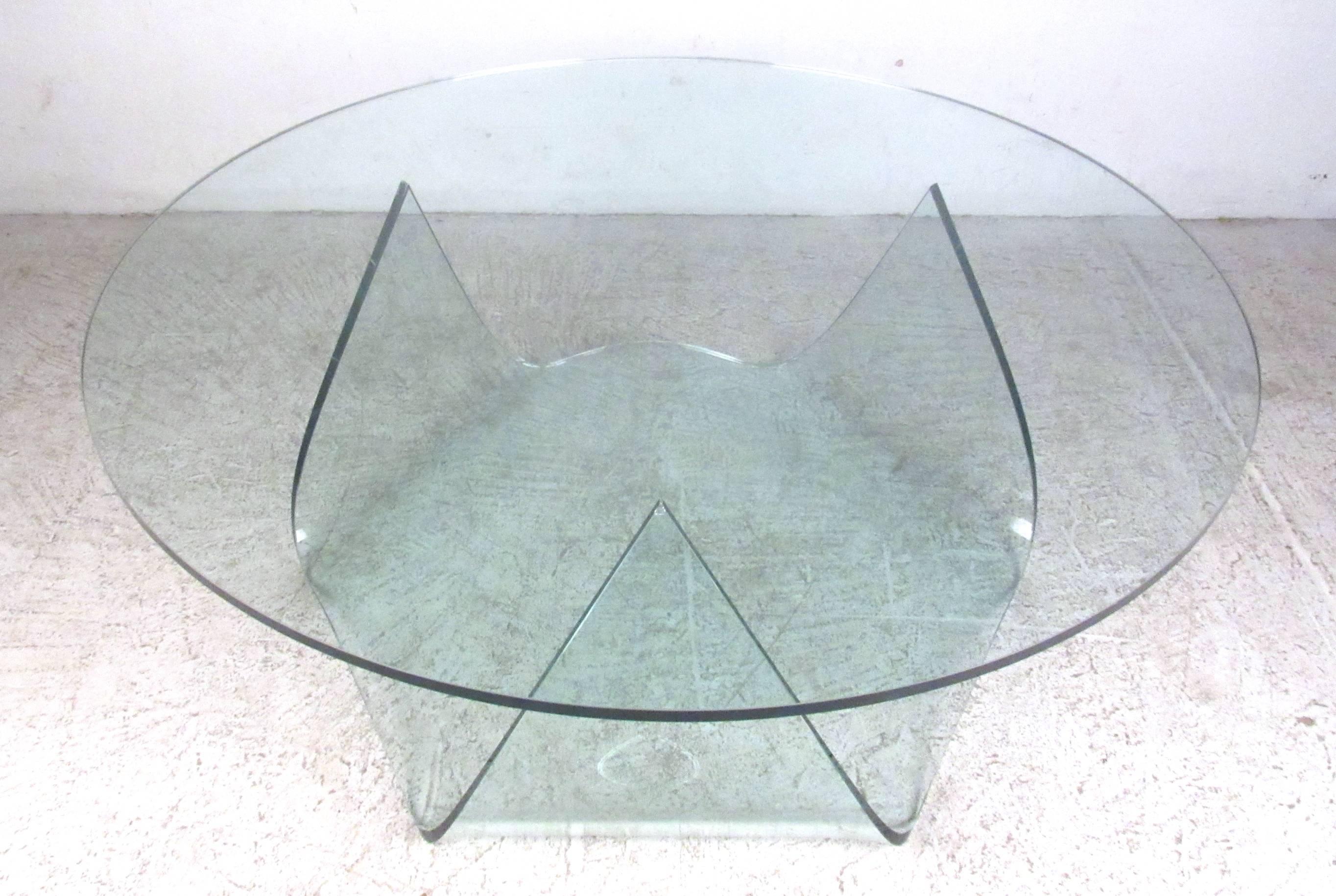 moulded glass table