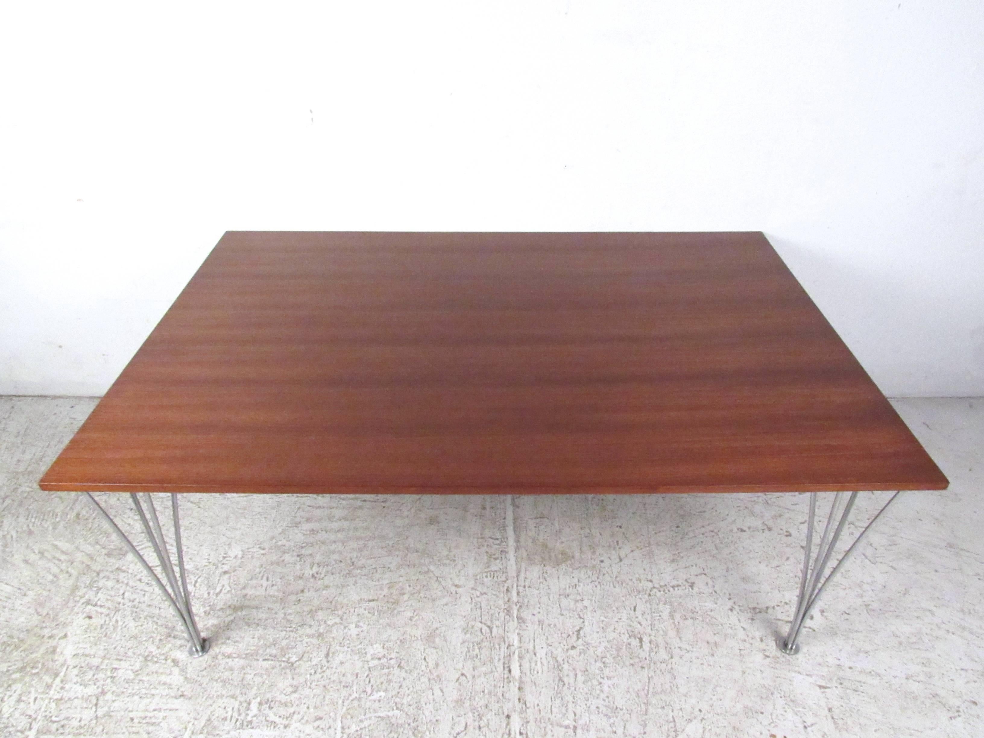 Mid-20th Century Vintage Coffee Table Attributed to Bruno Mathsson