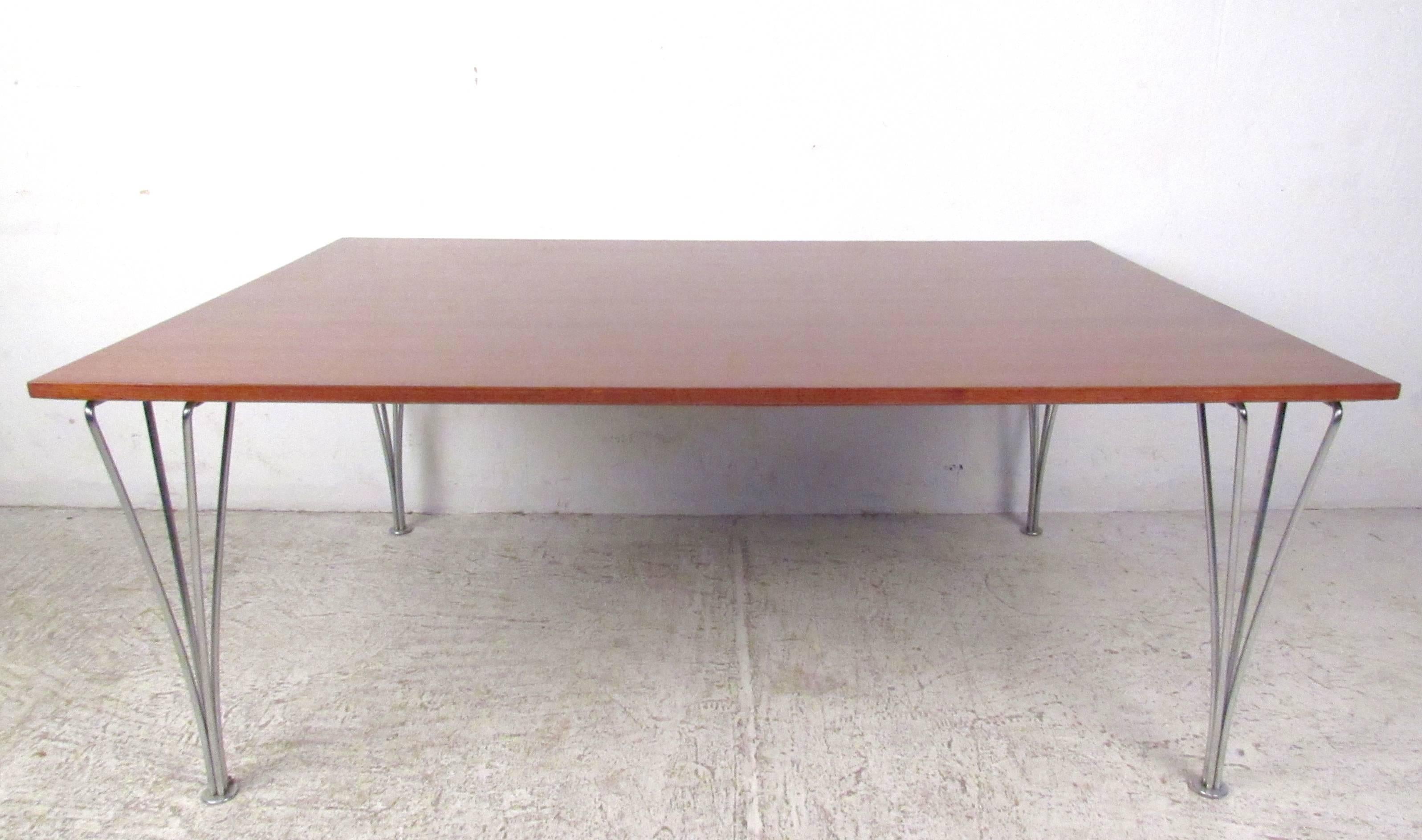 Mid-Century Modern Vintage Coffee Table Attributed to Bruno Mathsson