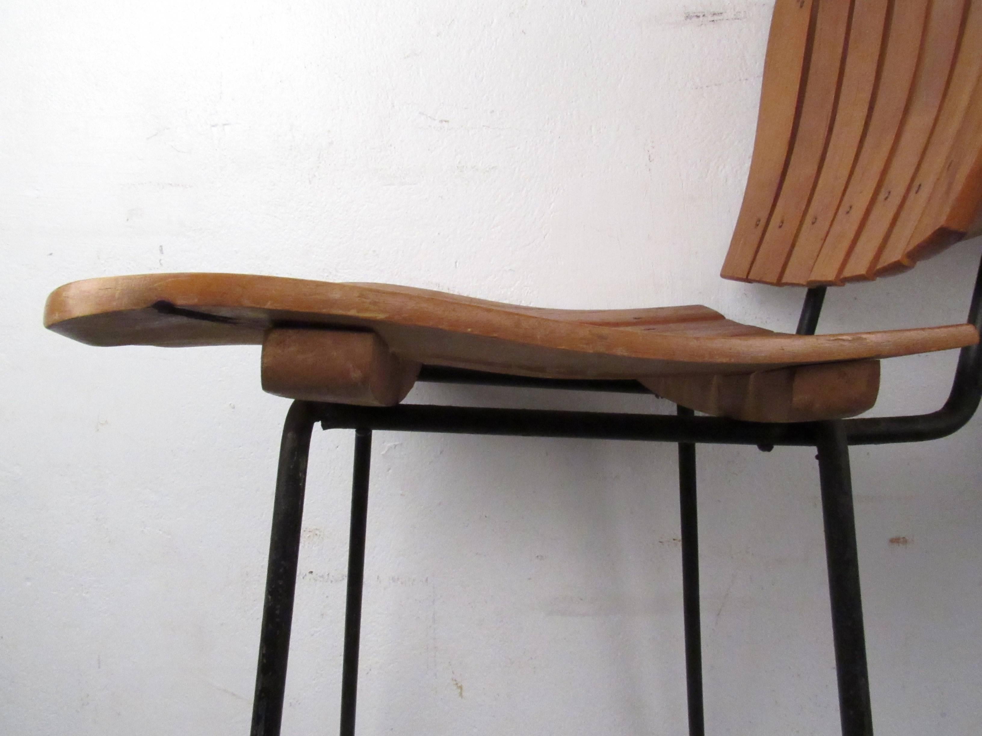Pair of Mid-Century Arthur Umanoff Slat Stools In Good Condition For Sale In Brooklyn, NY