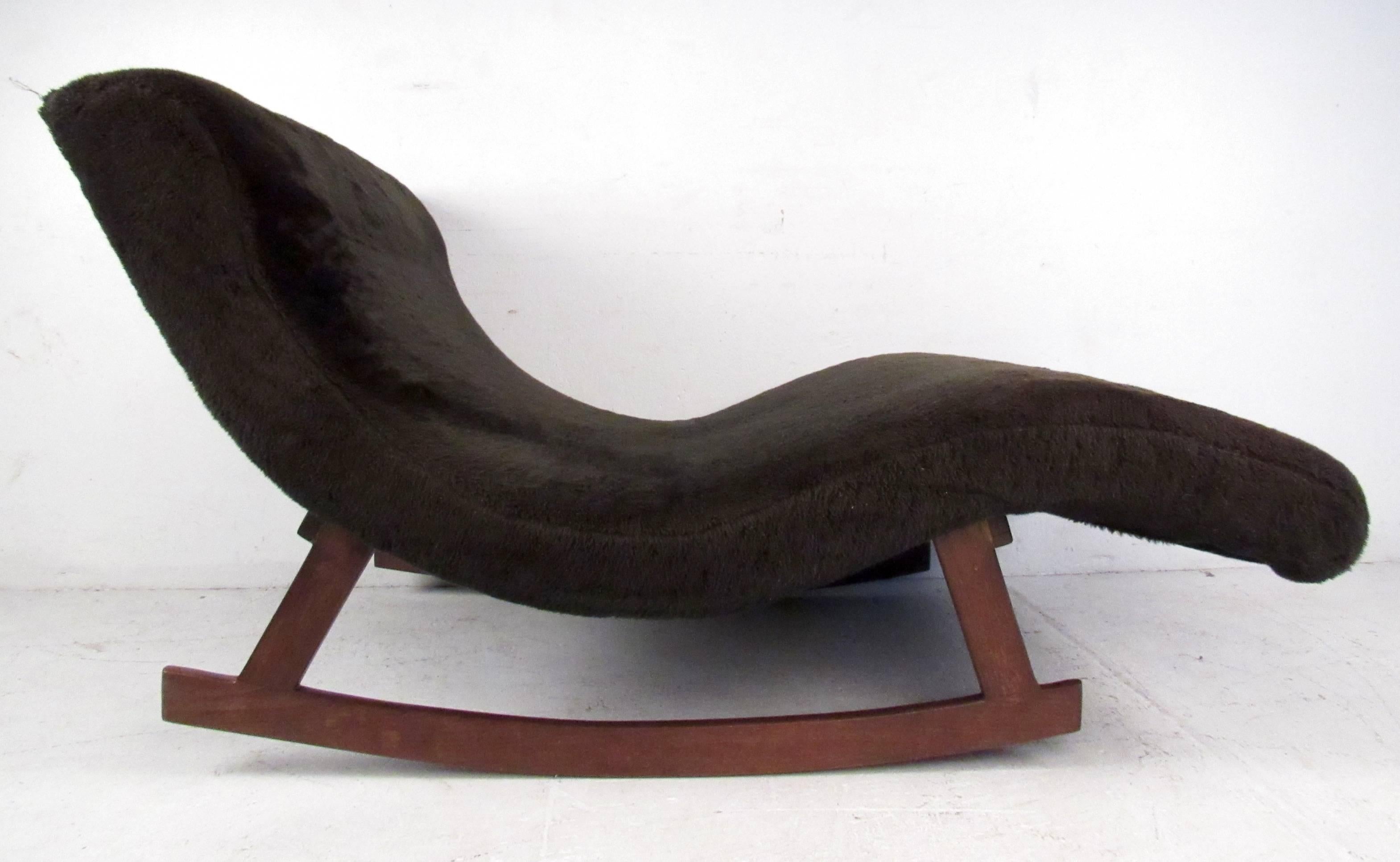Mid-Century Modern Vintage Lounge Wave Rocker after Adrian Pearsall