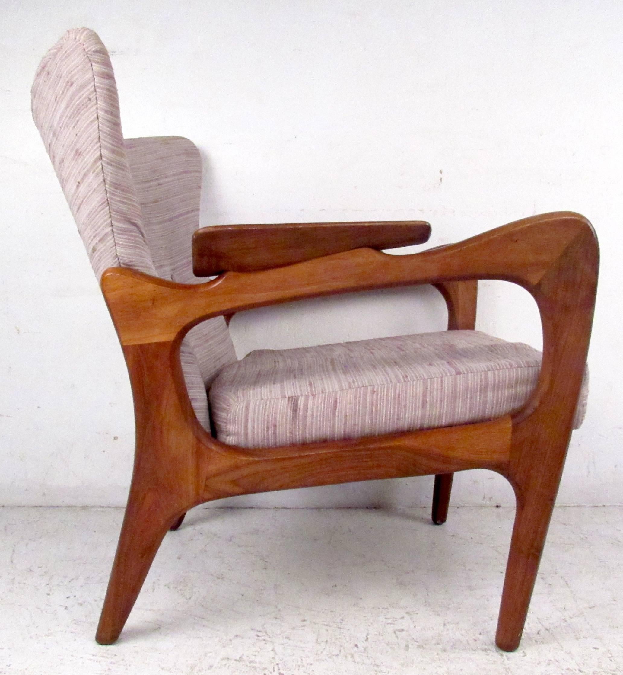Vintage Wingback Lounge Chair After Adrian Pearsall 1