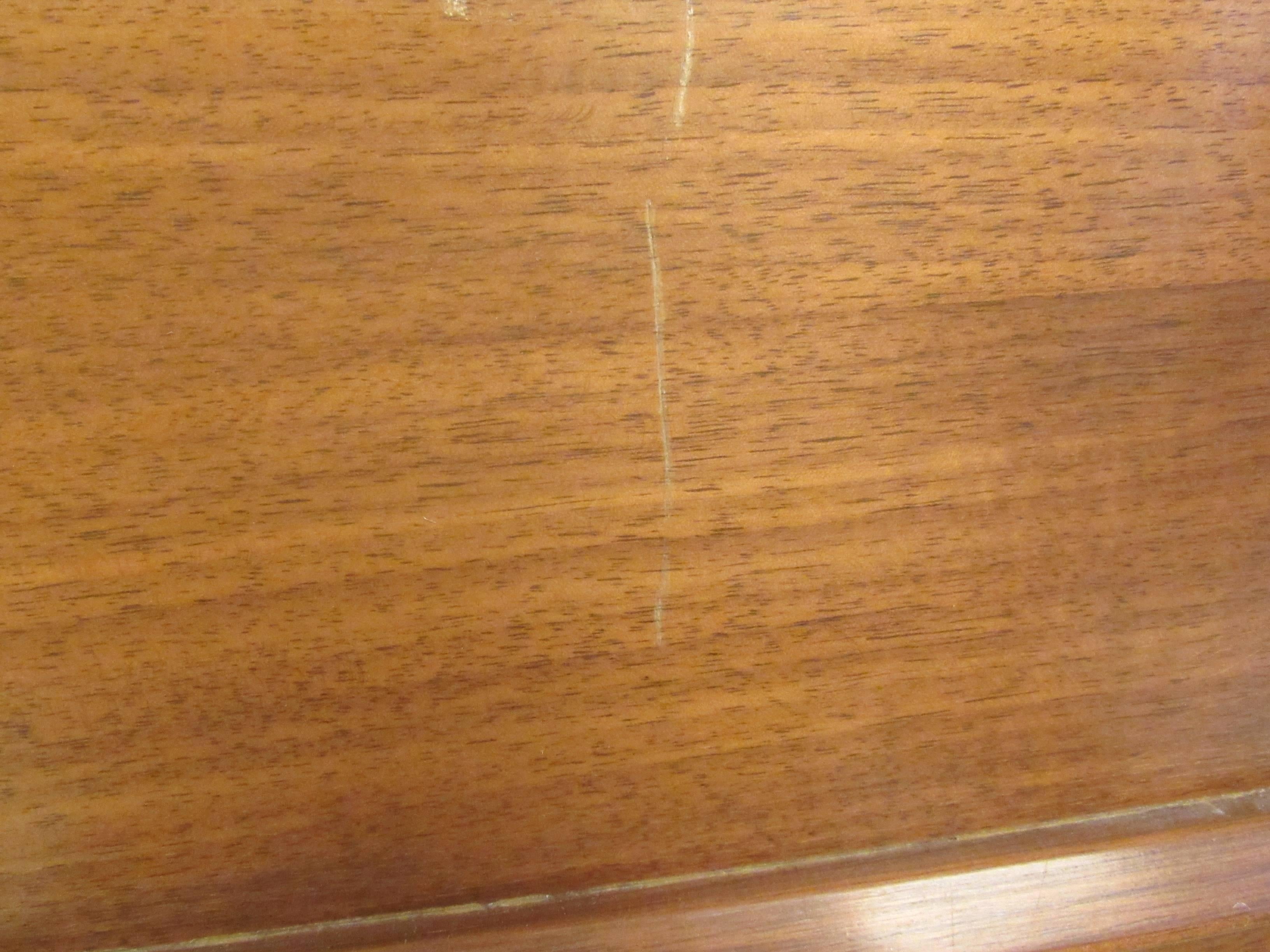 Mid-Century American Walnut Sculpted Front Dresser 3