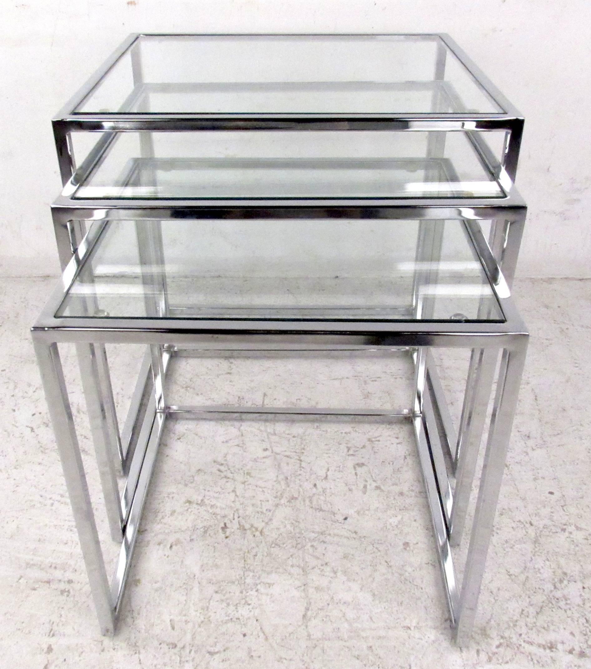 Vintage Modern Nesting Tables after Milo Baughman In Good Condition In Brooklyn, NY