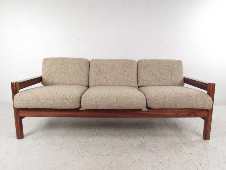 MidCentury Modern Rosewood Sofa, Made in Israel For Sale at 1stdibs