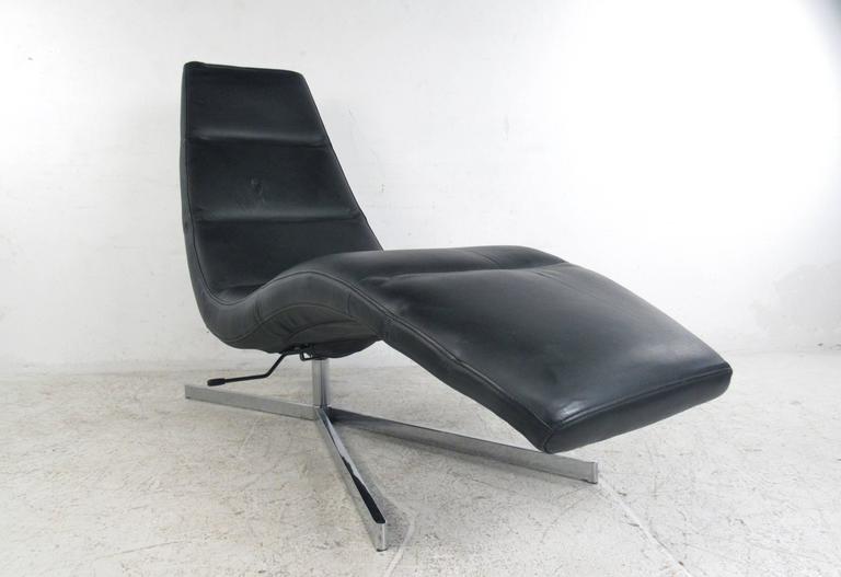 Danish Modern Leather Chaise Lounge Swivel Lounge Chair At 1stdibs