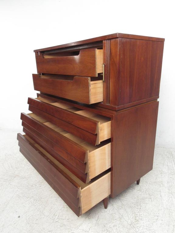 Vintage Highboy Dresser by American of Martinsville For Sale at 1stDibs