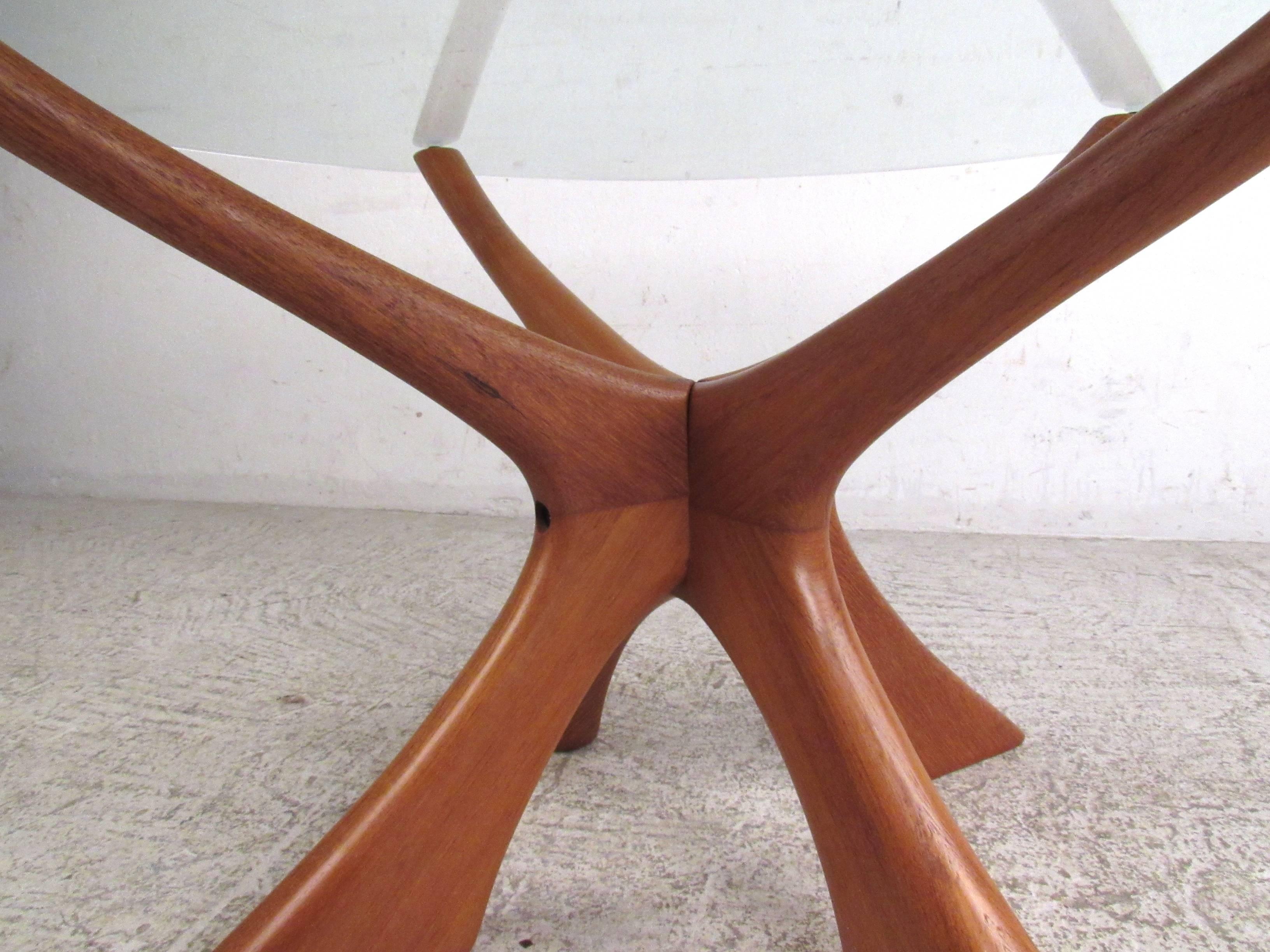 Mid-20th Century Illum Wikkelsø Scandinavian Modern Coffee Table For Sale