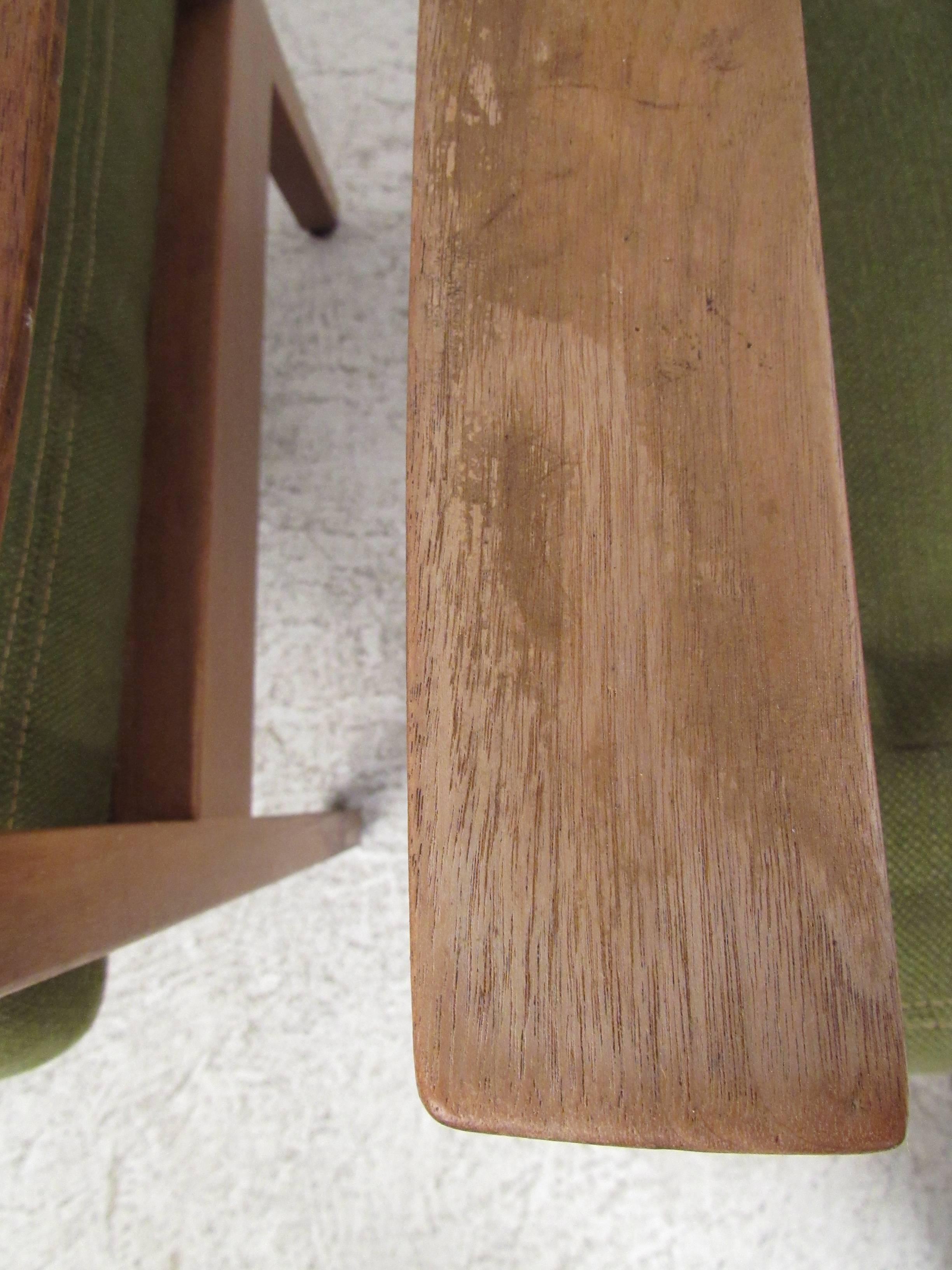 Pair of Vintage Tufted Lounge Chairs by Gunlocke 1