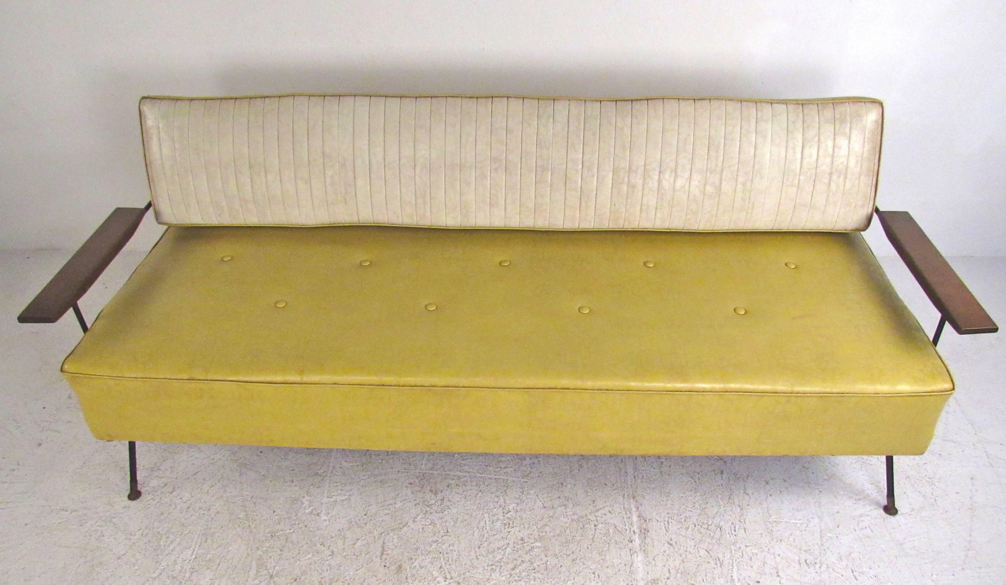 Mid-Century Modern Midcentury Vinyl Daybed by Richard McCarthy for Selrite