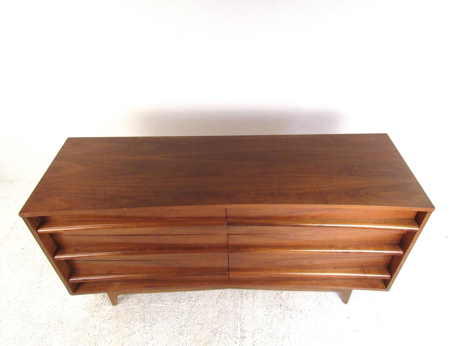 MidCentury Modern Curved Front Dresser at 1stdibs