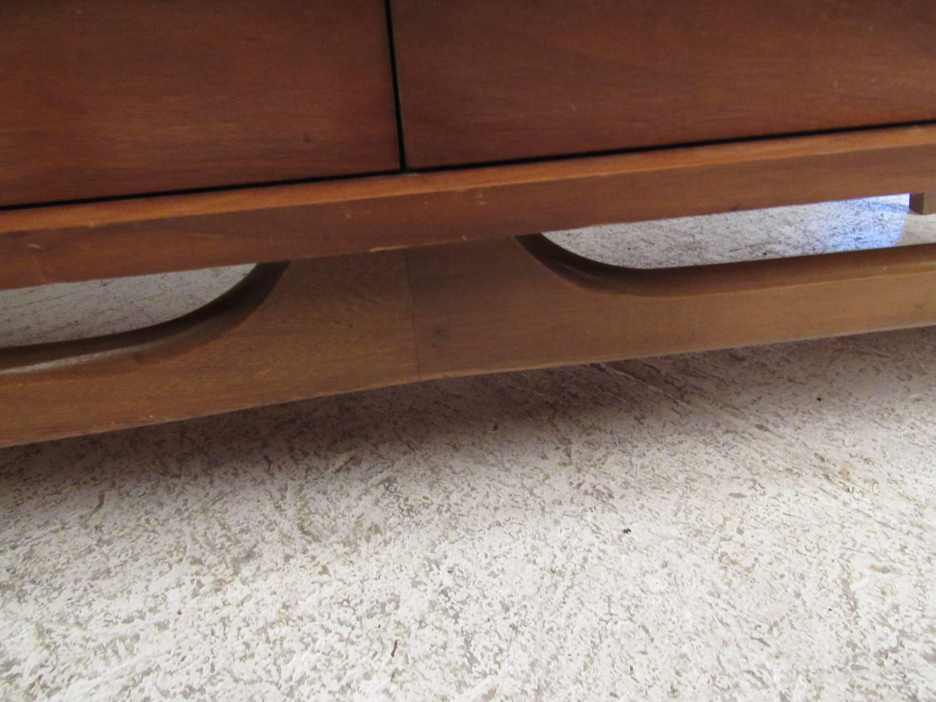American Mid-Century Modern Curved Front Dresser