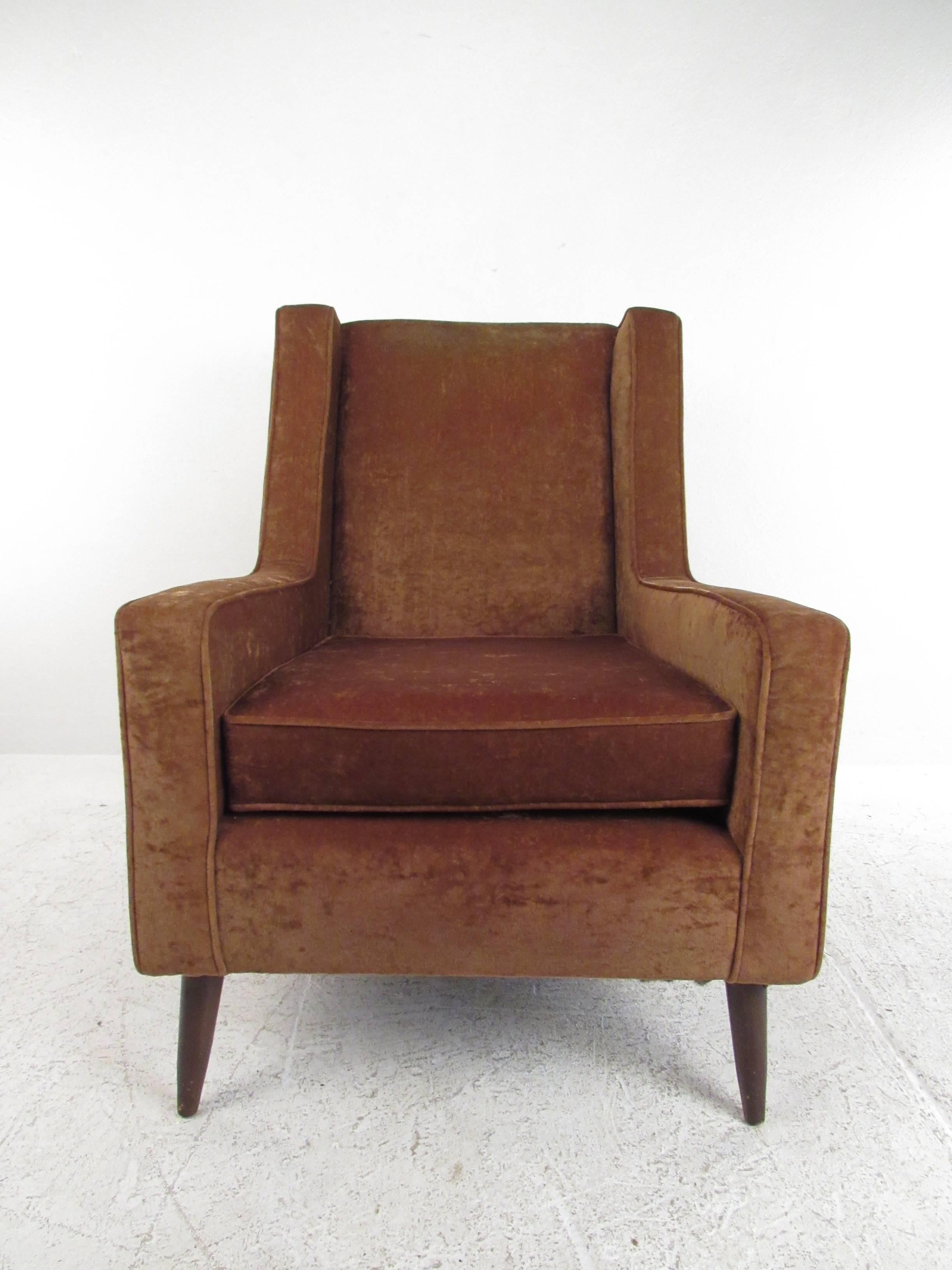 Mid-Century Modern Pair of Vintage Paul McCobb Style Lounge Chairs