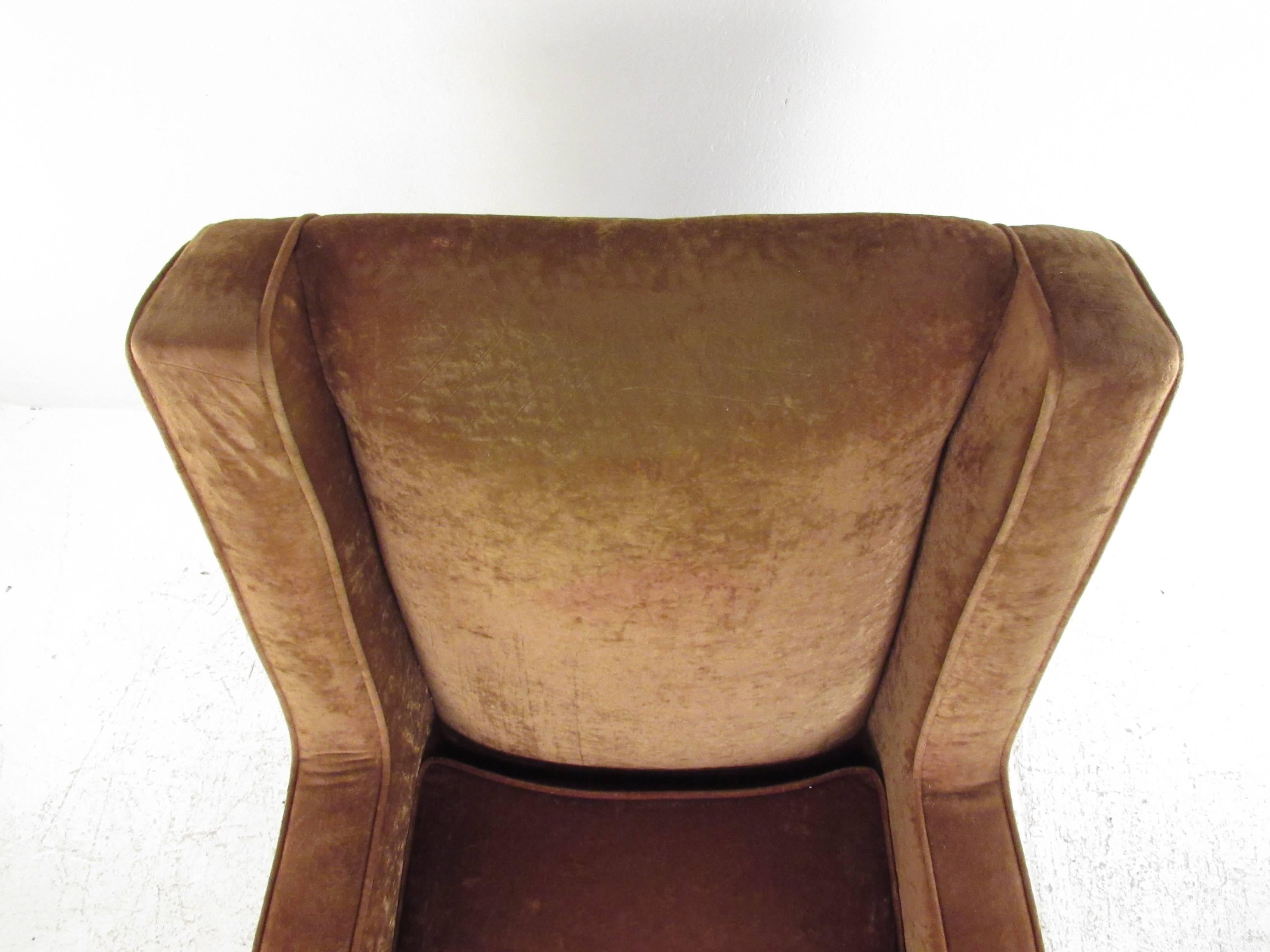 Mid-20th Century Pair of Vintage Paul McCobb Style Lounge Chairs