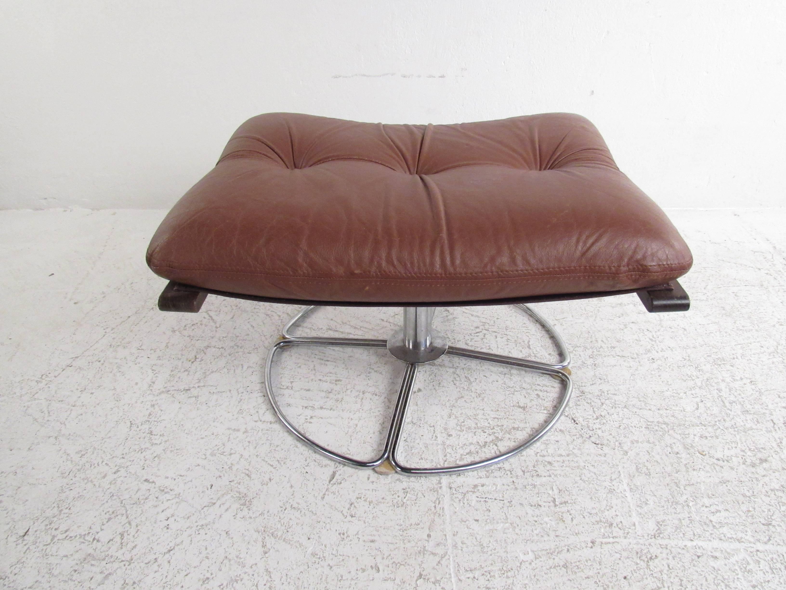 Mid-Century Modern Vintage Leather Westnofa Style Swivel Lounge Chair with Ottoman