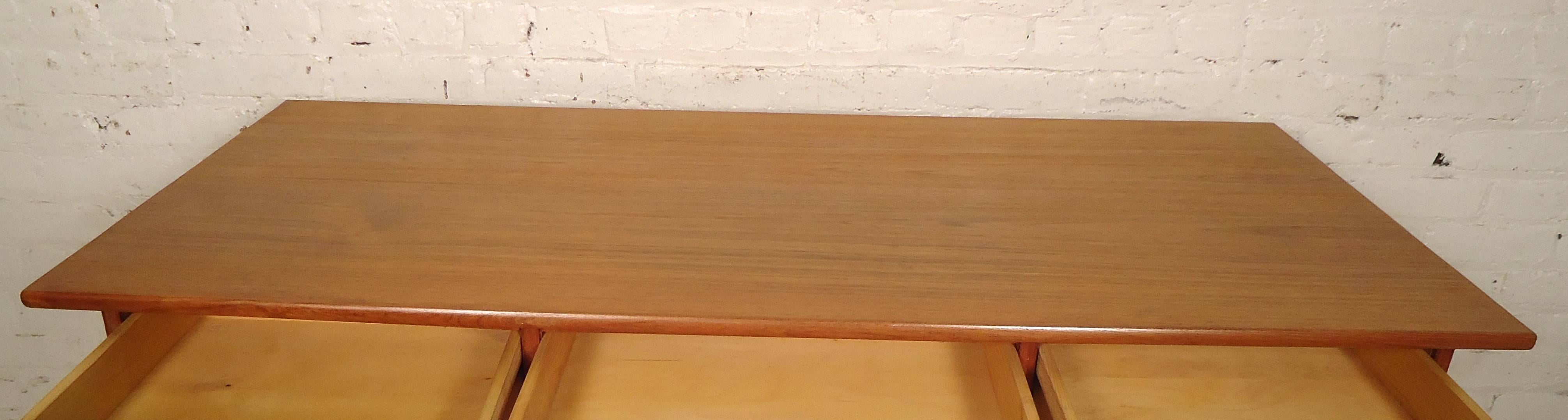 Danish Modern Teak Desk with Finished Back In Good Condition In Brooklyn, NY