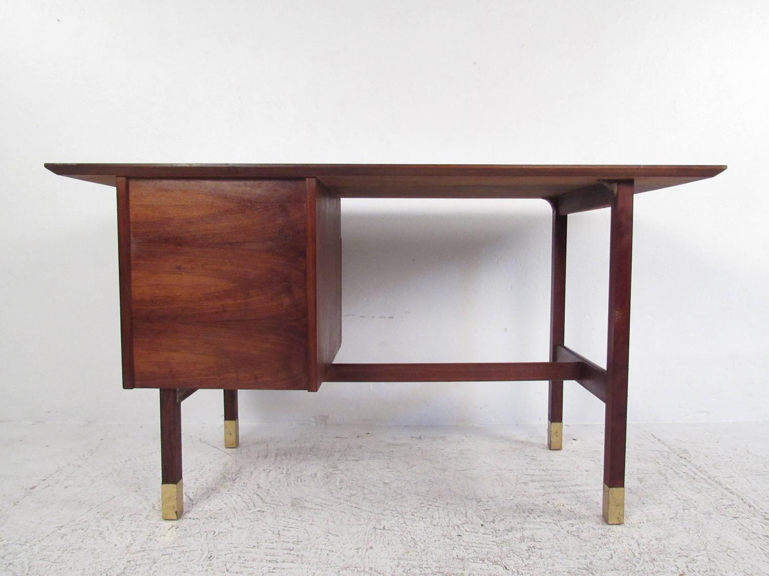 MidCentury Modern Writing Desk For Sale at 1stdibs