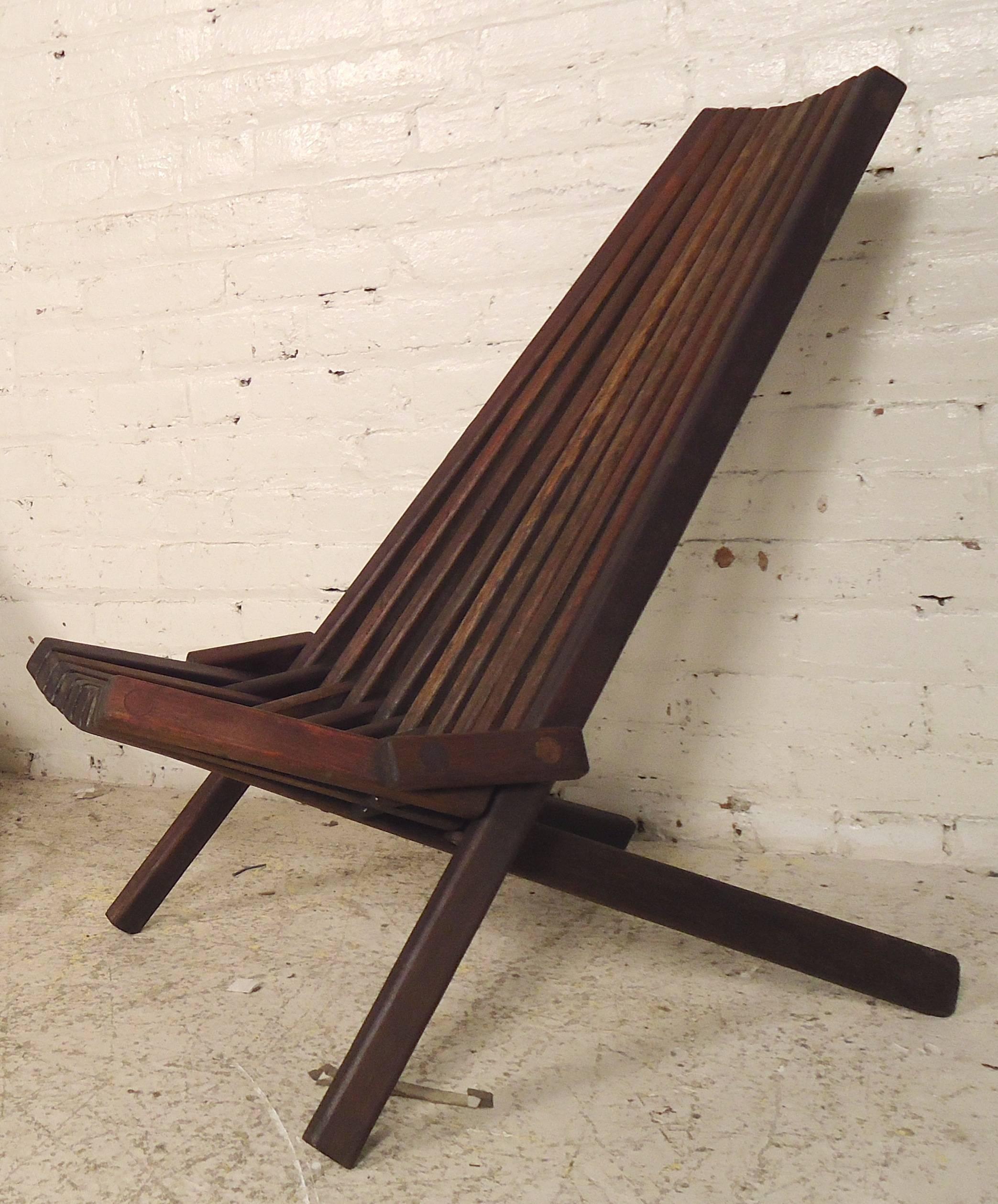Teak Slat Outdoor Chairs In Good Condition In Brooklyn, NY