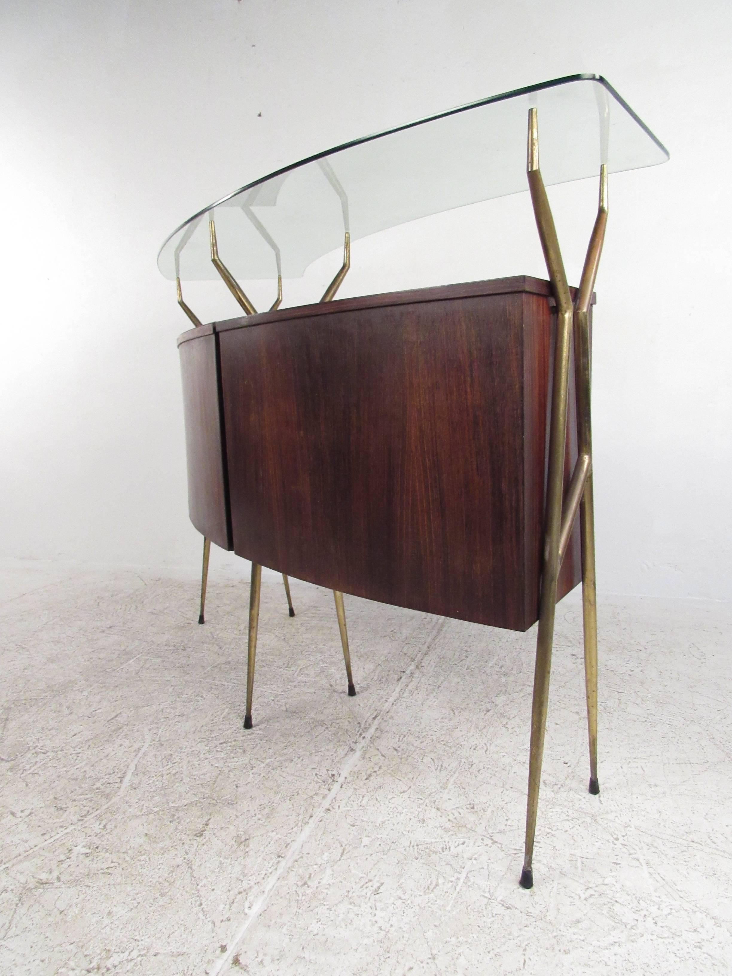 Italian Modern Dry Bar With Cabinet in the Style of Gio Ponti 1