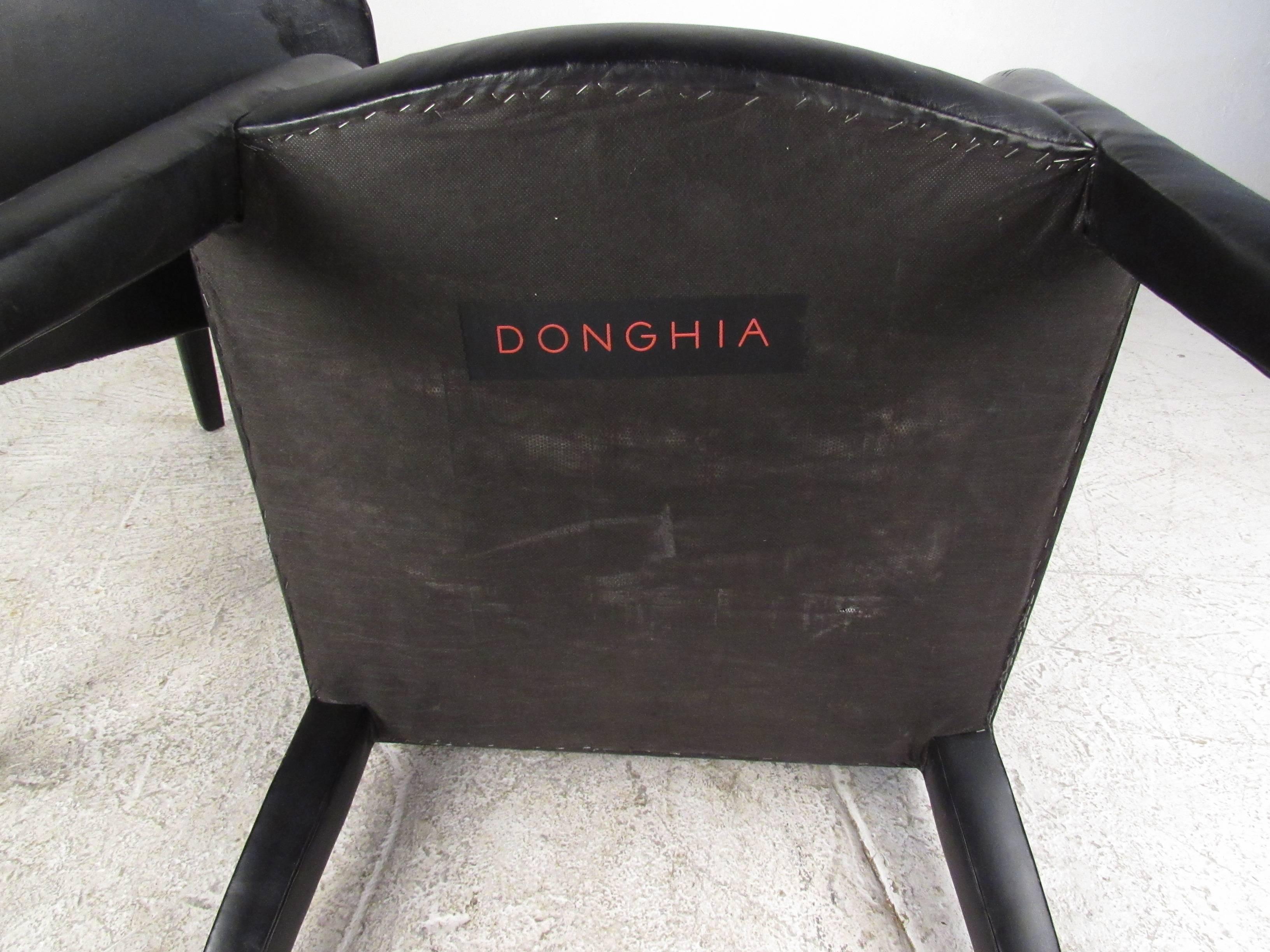 Pair of Vintage Leather Side Chairs by Donghia In Good Condition For Sale In Brooklyn, NY