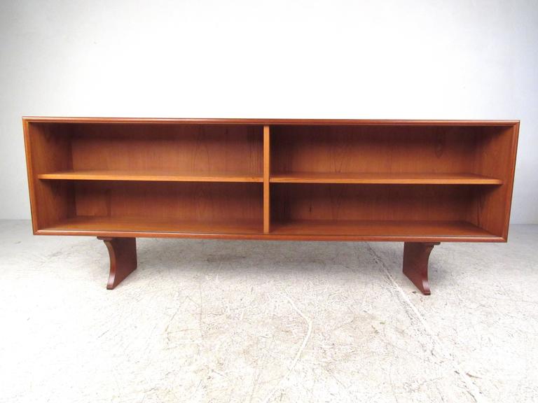 Danish Modern Teak Bookshelf Topper by Gunni Omann for Axel